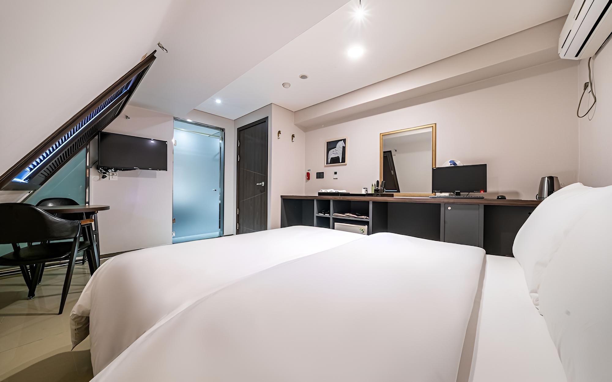 Guri Boutique Hotel Yeogi view 3