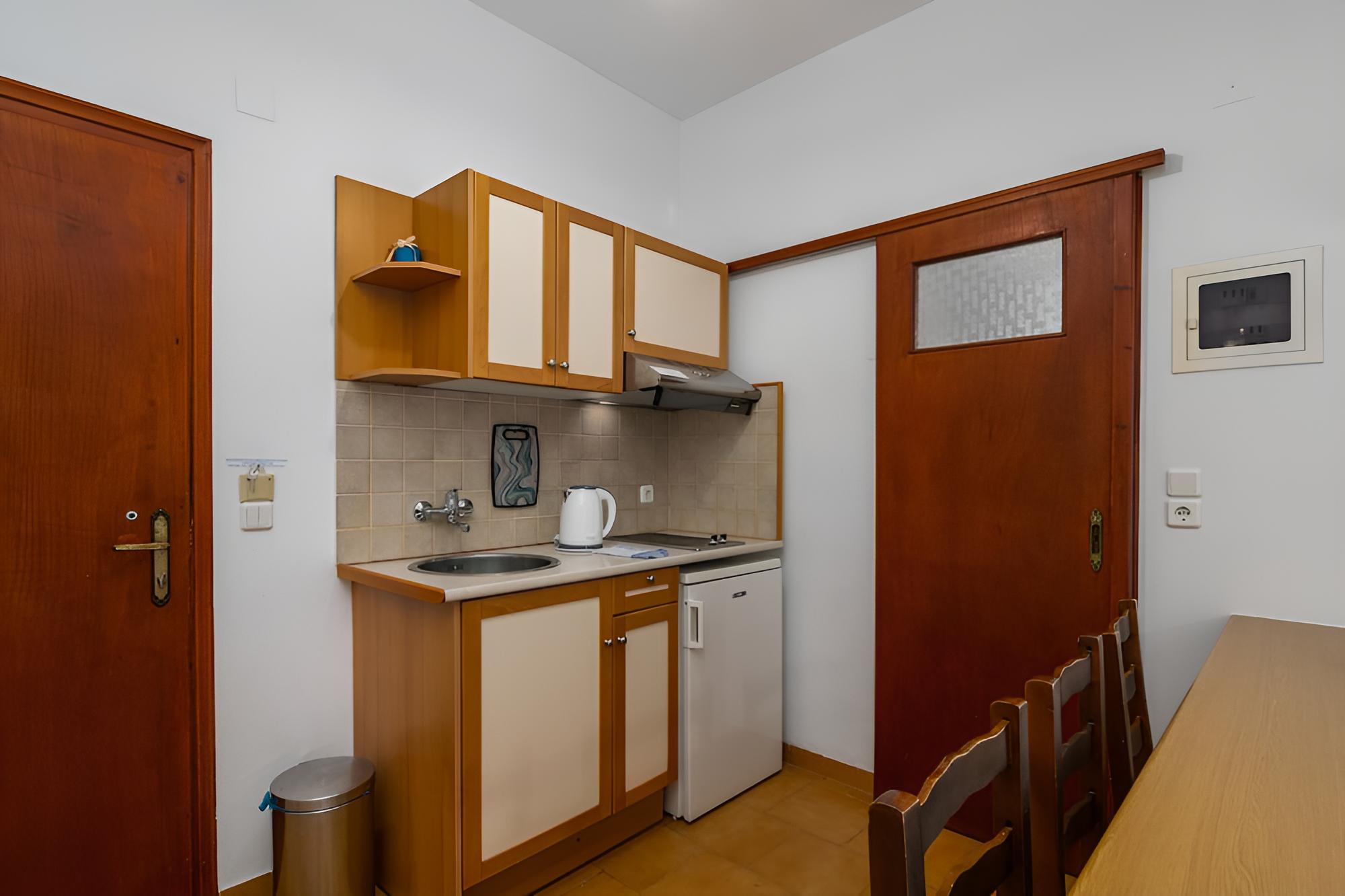 Tilemachos Rooms & Studios