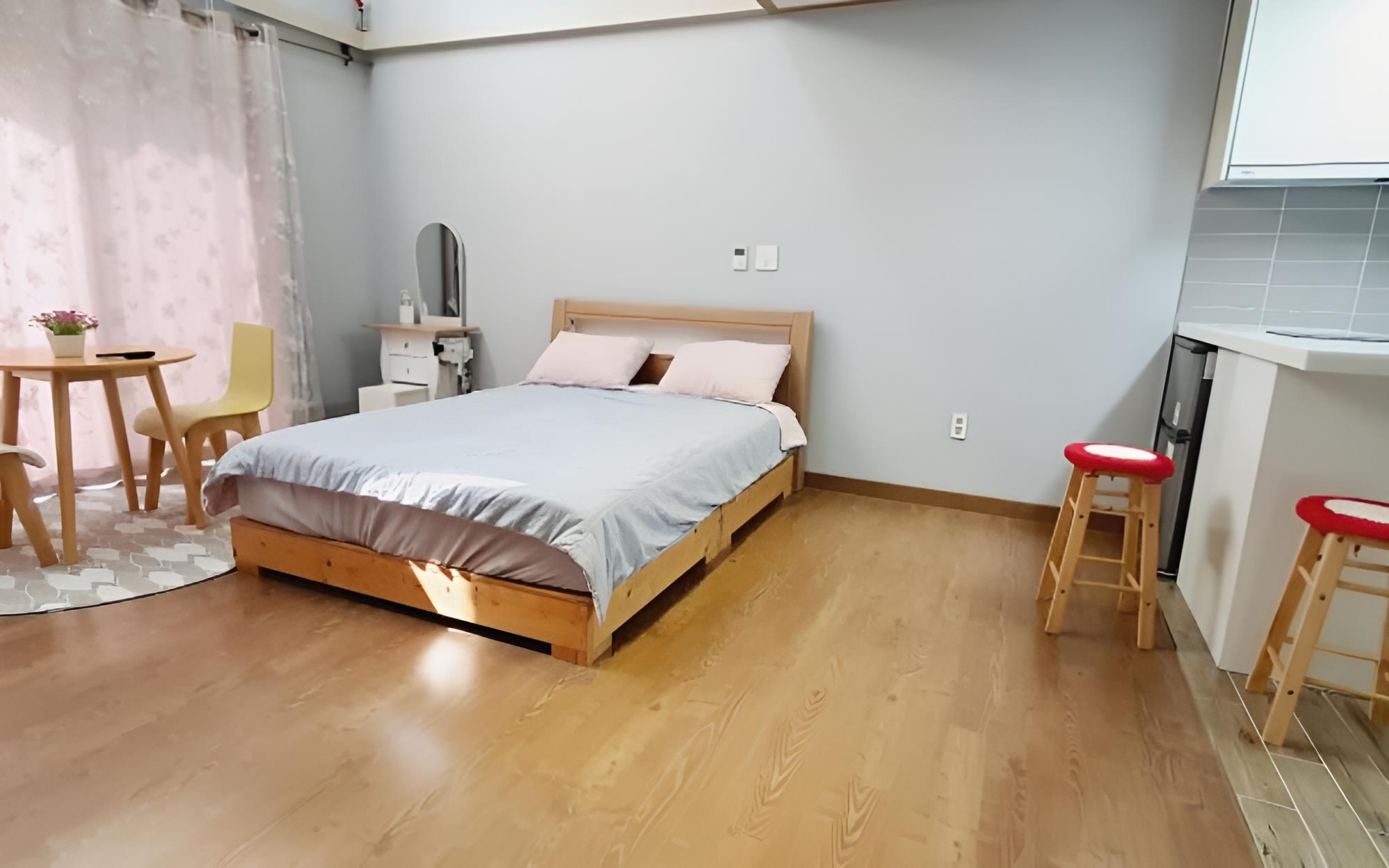 Seogwipo Tamradoda Pension