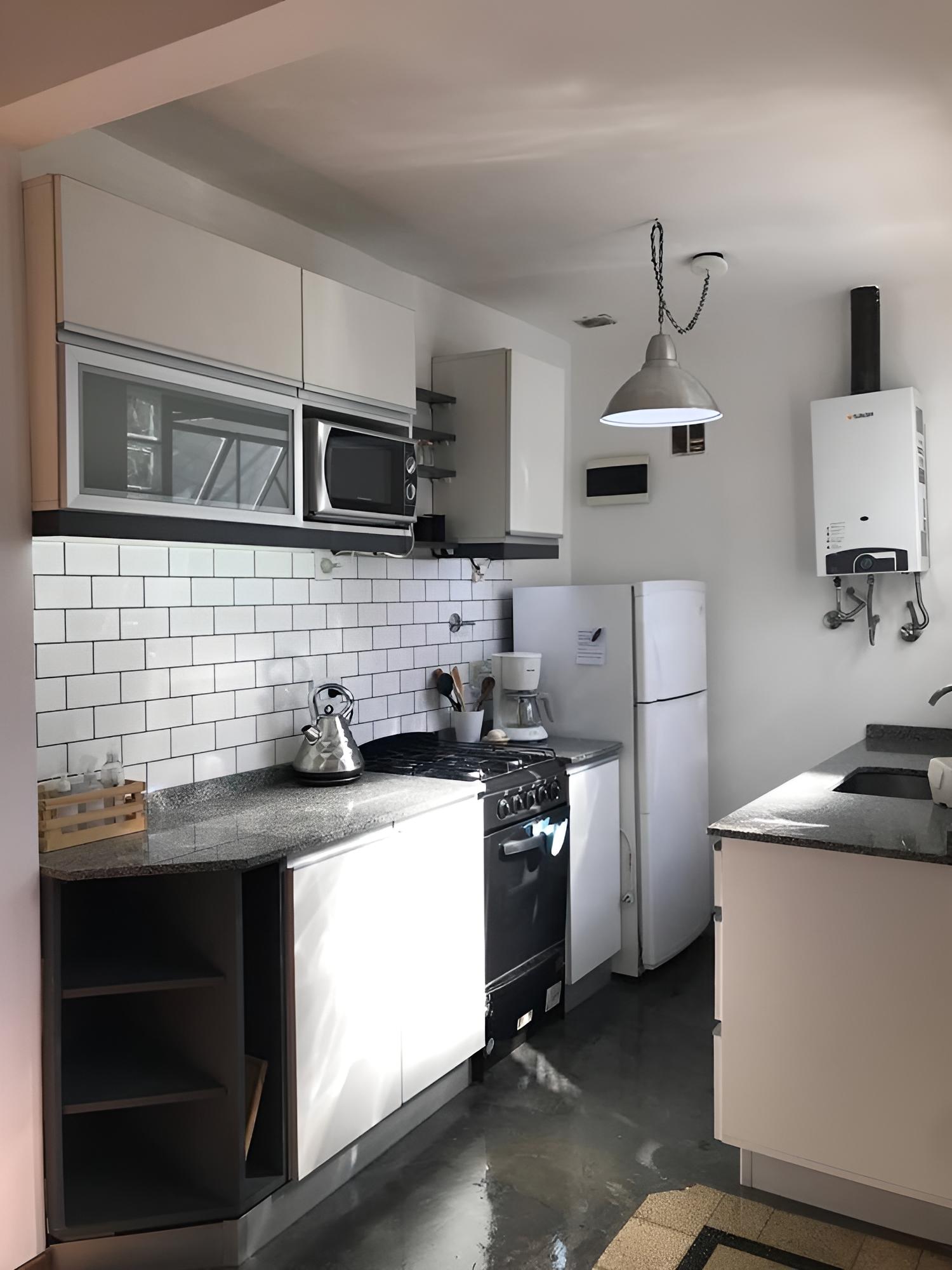 Caballito's Charming Duplex: Comfort and Enchantment