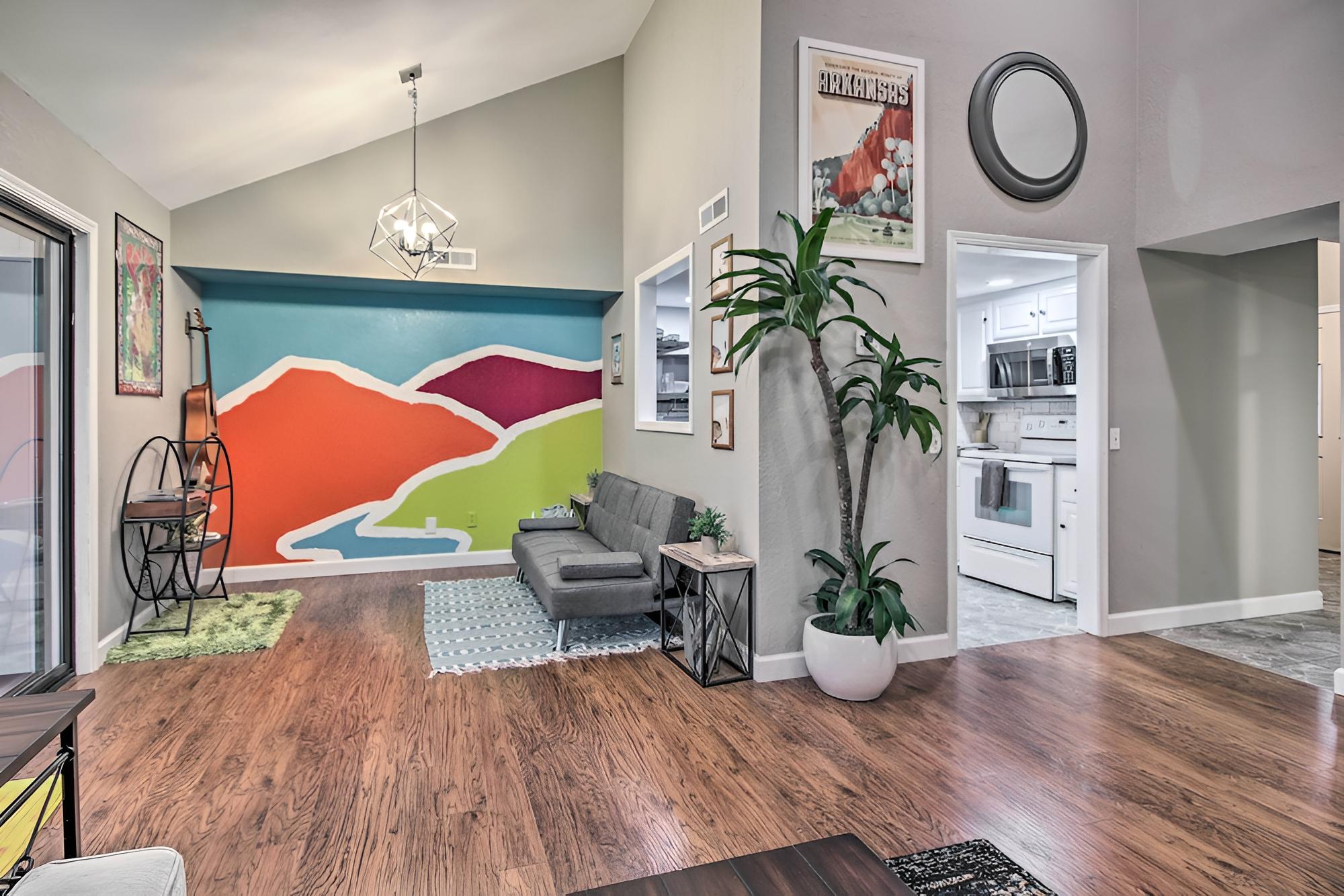 Vibrant Townhome on Golf Course & Bike Trails