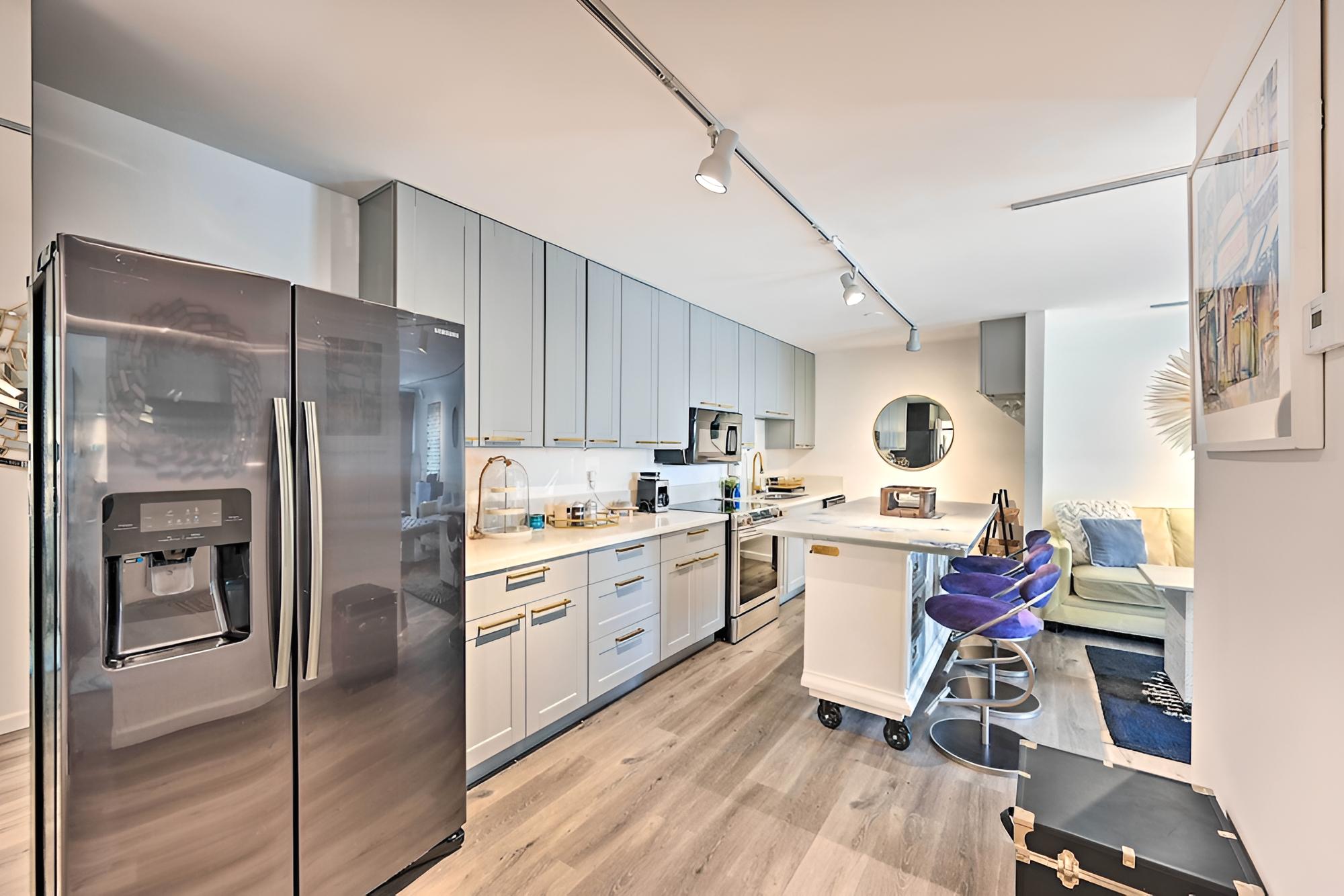 El Cajon Condo: 18 Mi to Downtown San Diego!
