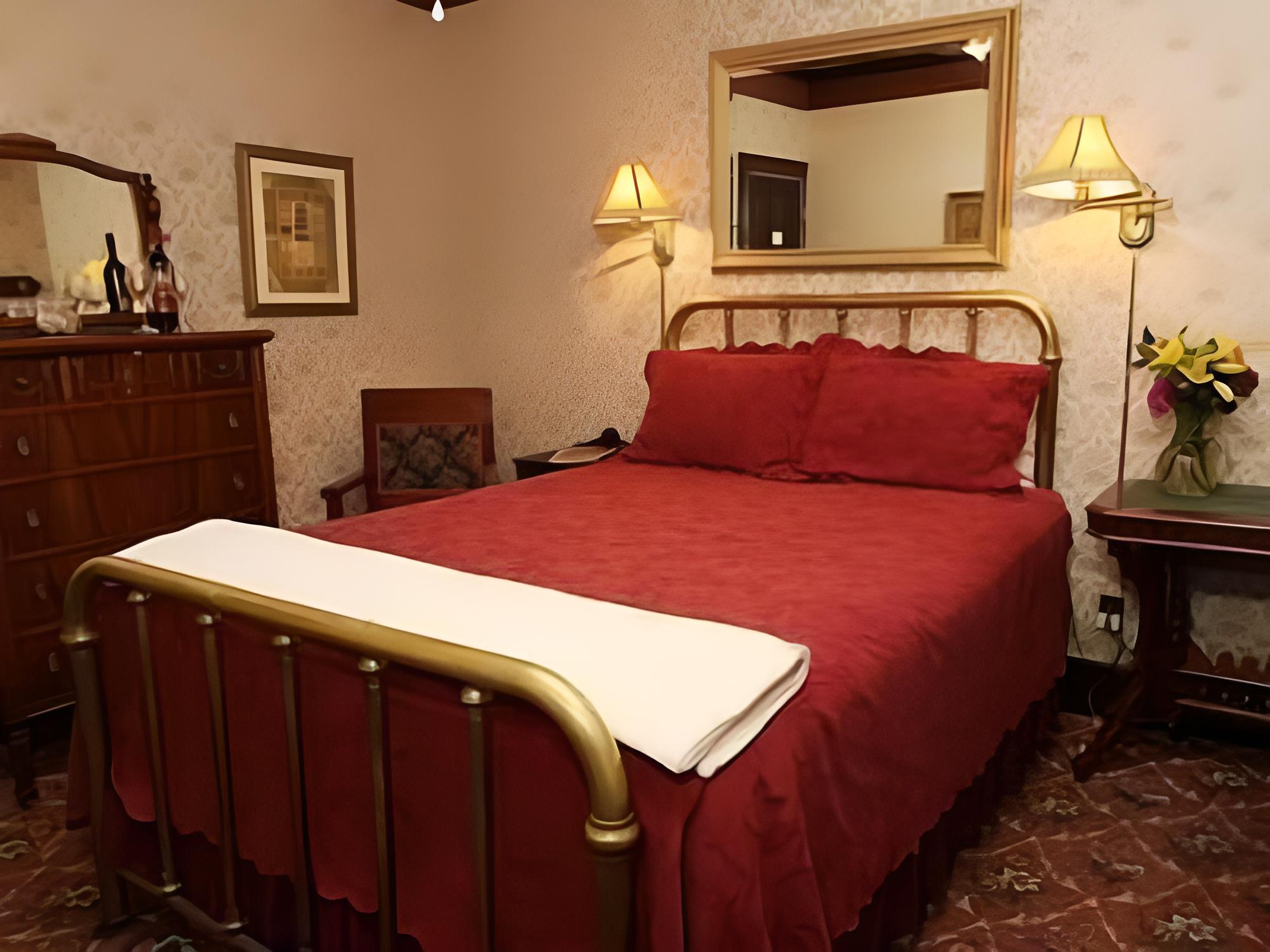Historic National Hotel