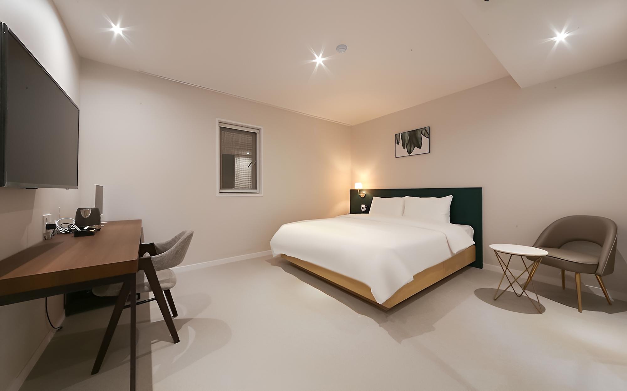 Busan Daeyeondong Hotel Bosco