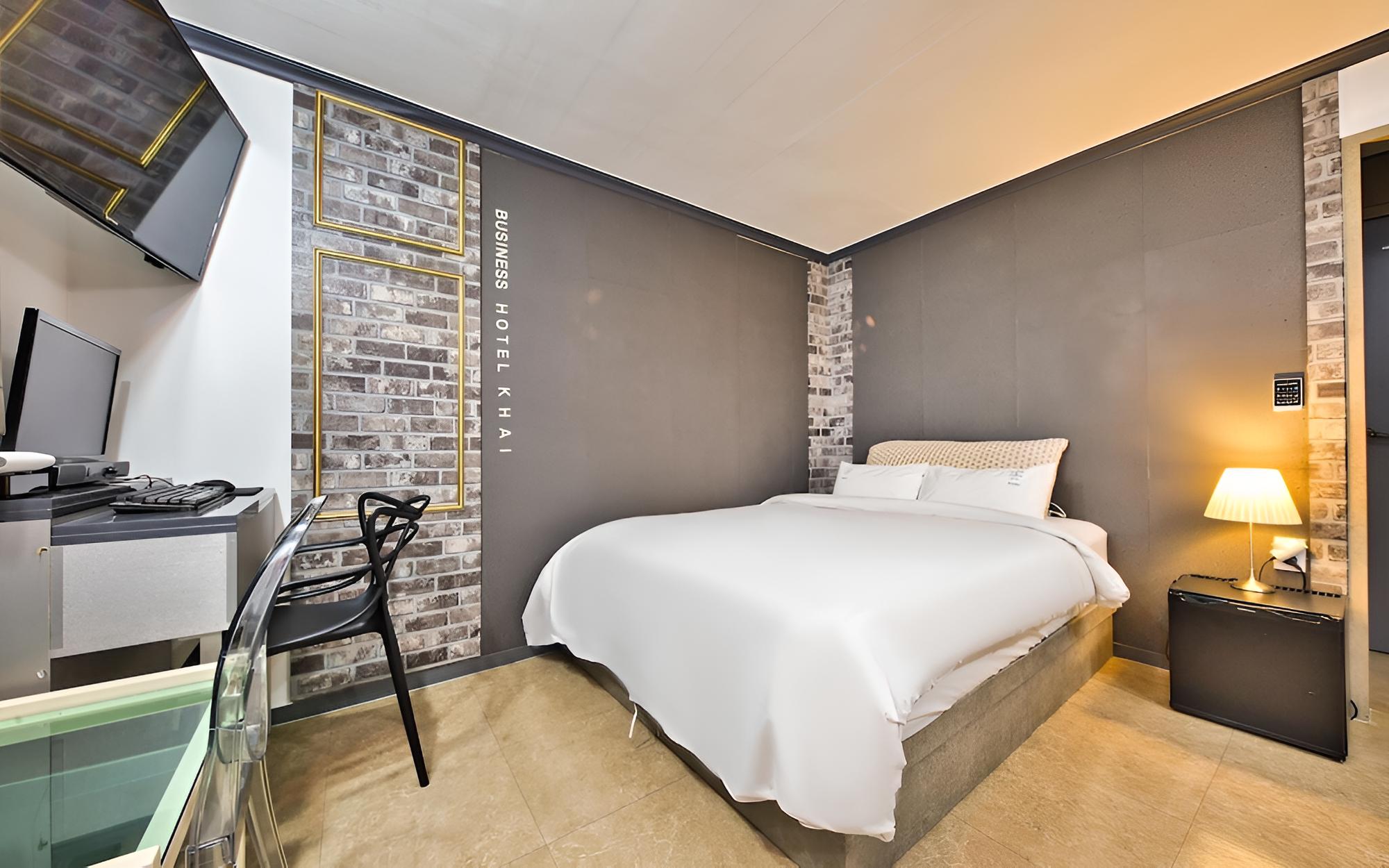 Gongju Khai Hotel