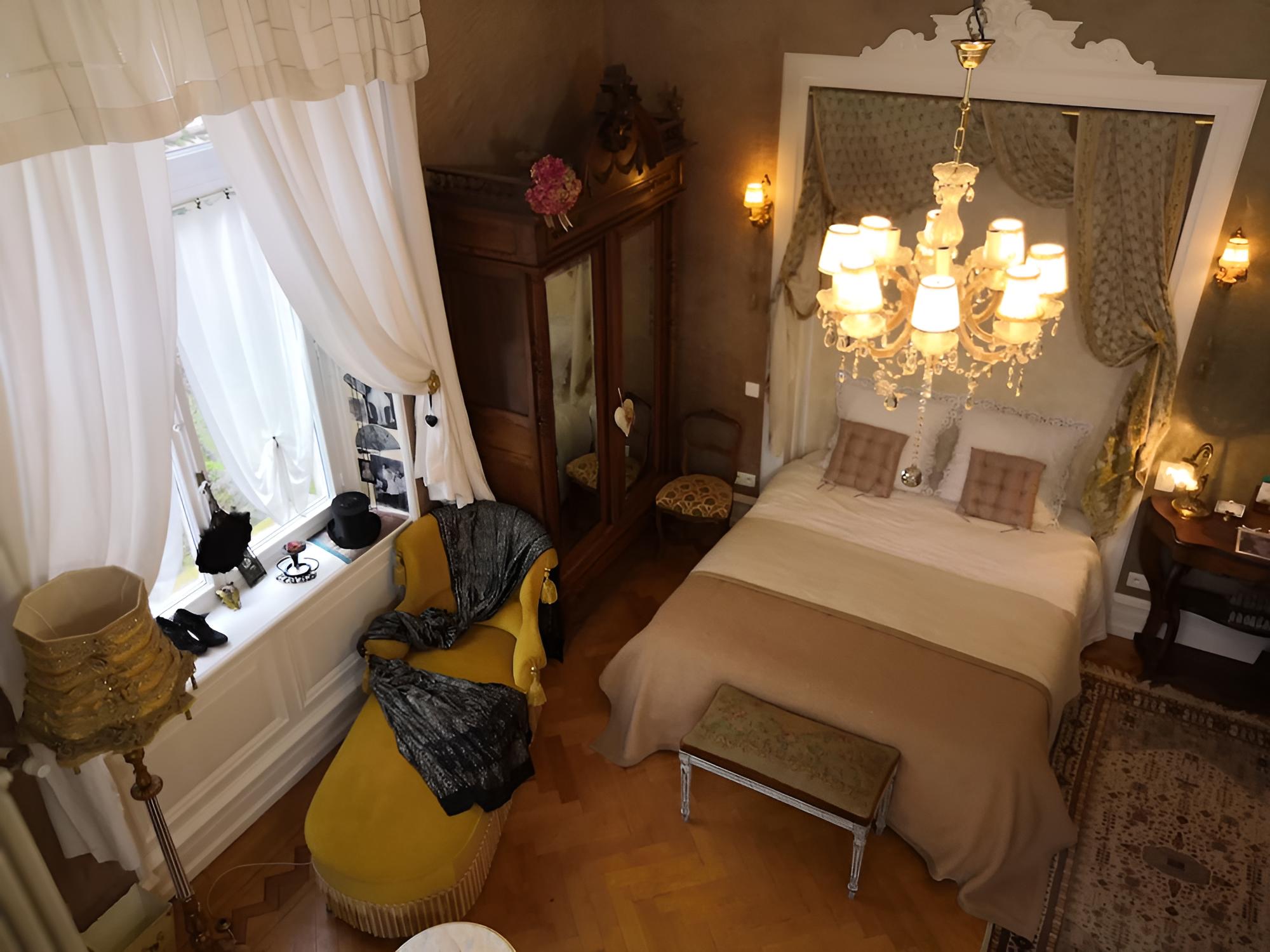 Castelnau Guest Rooms view 4