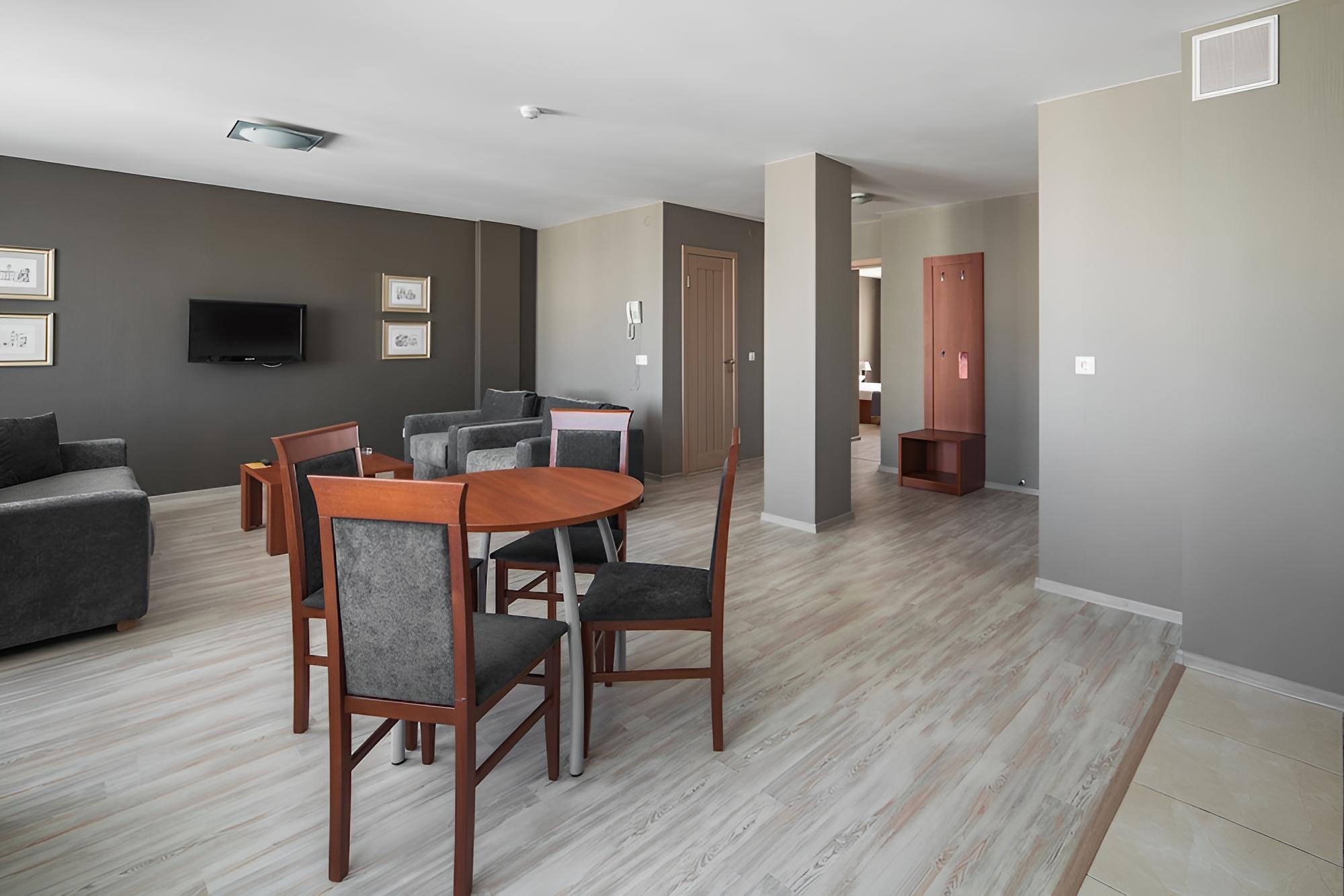 Apartment Complex Comfort