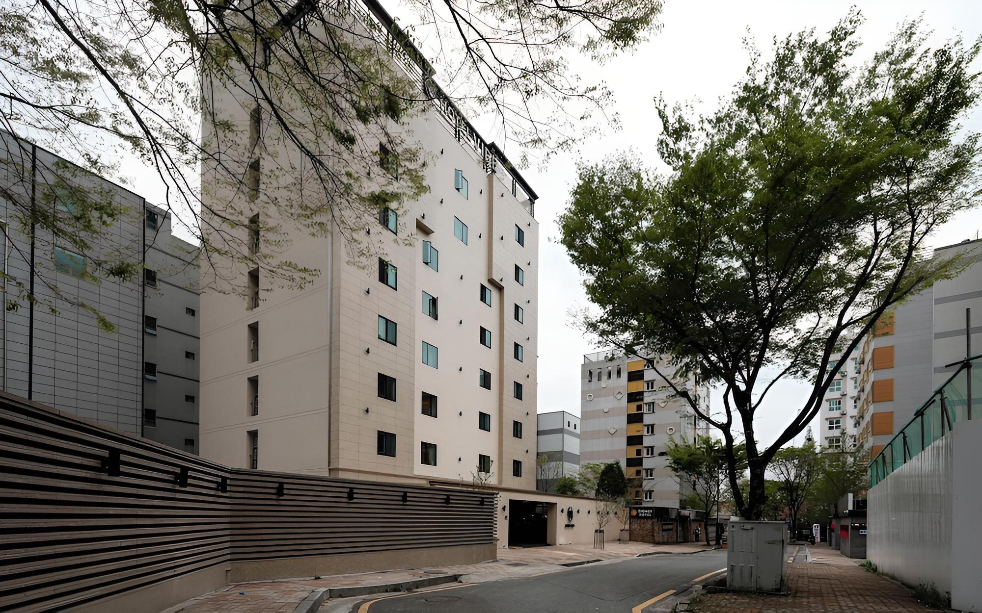 Gimhae Jangyu Vibe Hotel