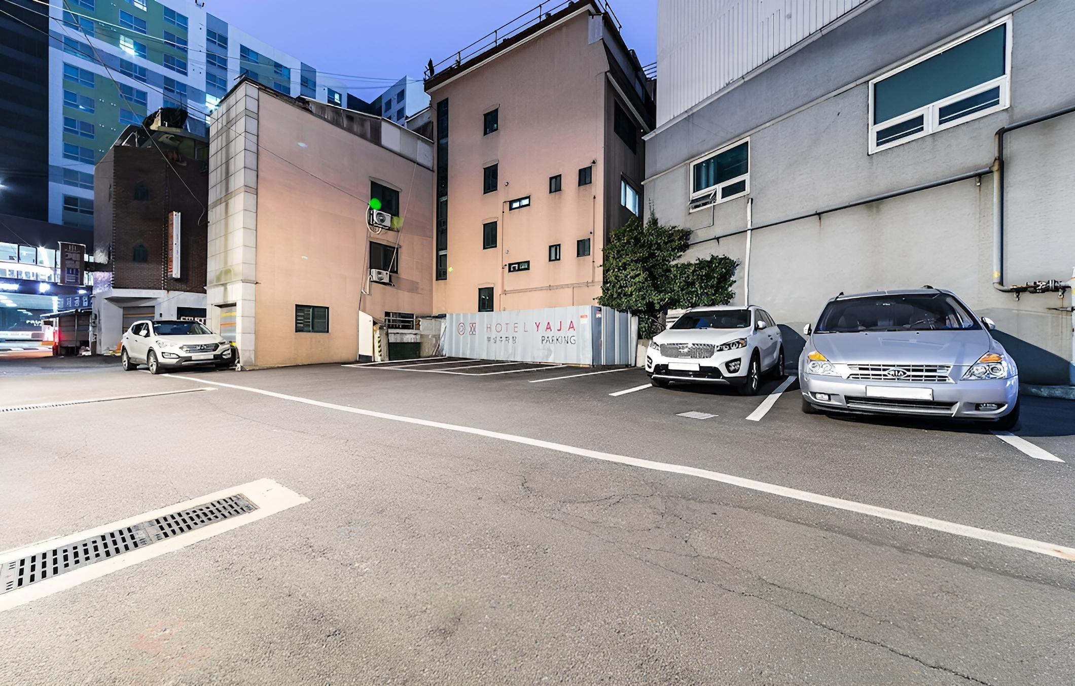 Seongnam Yaja Sujin Station view 3