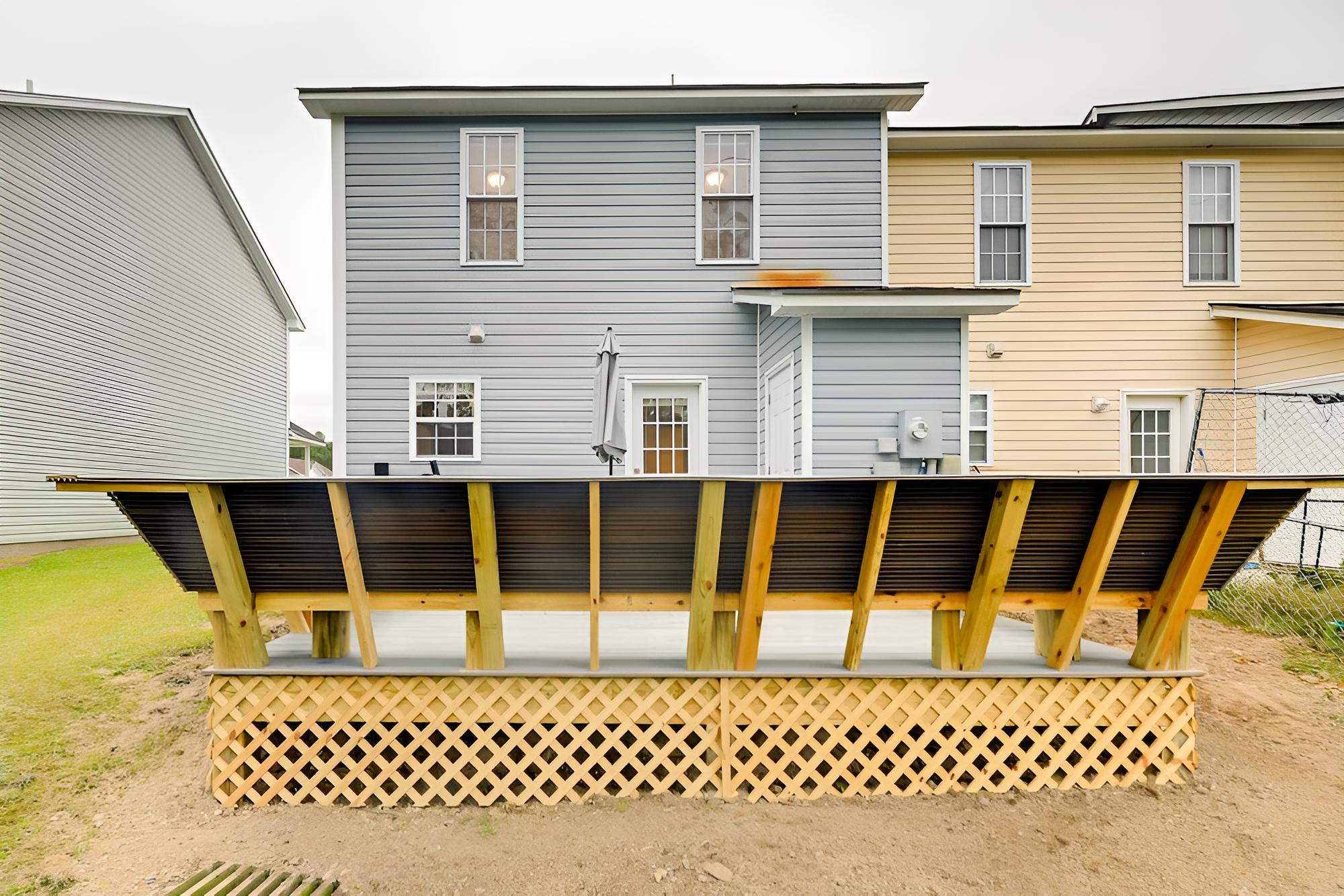 Havelock Townhome w/ Patio ~ 8 Miles to River