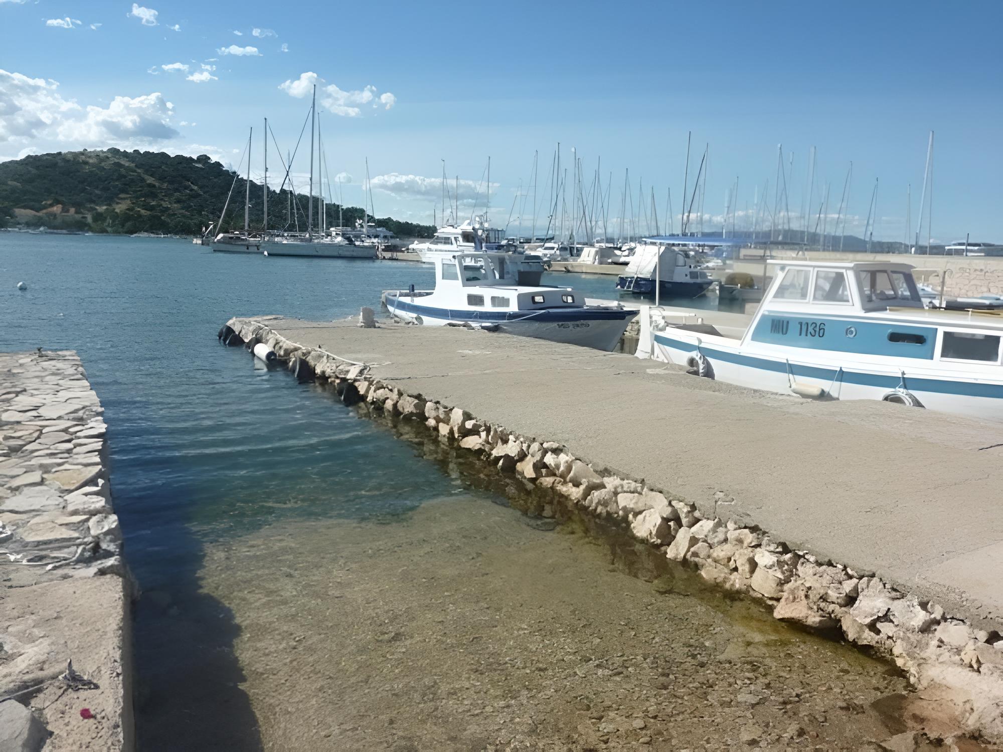 Drago - 50 m From sea - A2
