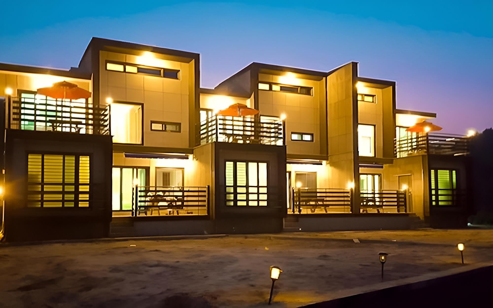 Namhae South Marine Spa Pension