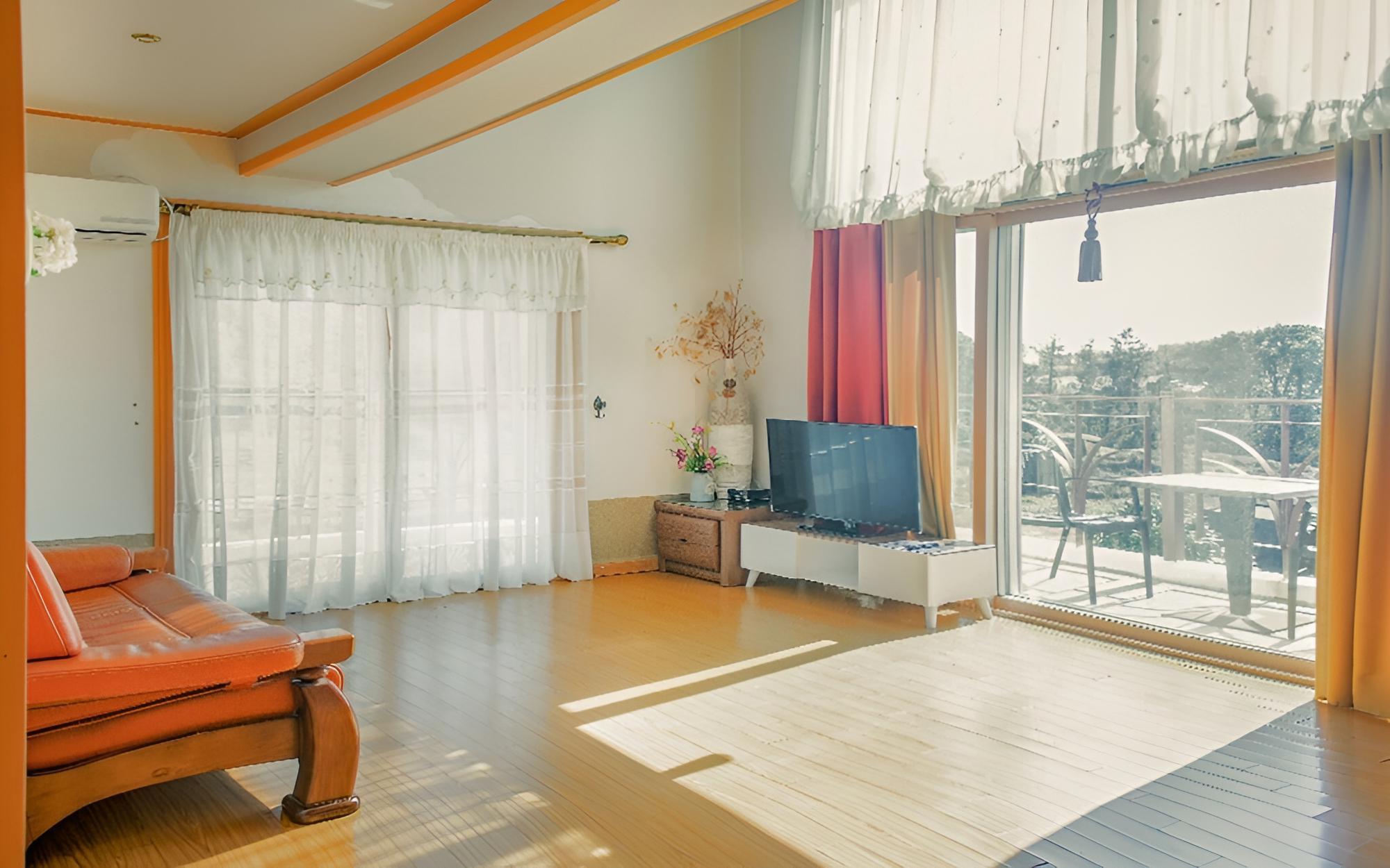 Jeju Sanbangsan Tansan Oncheon Pension