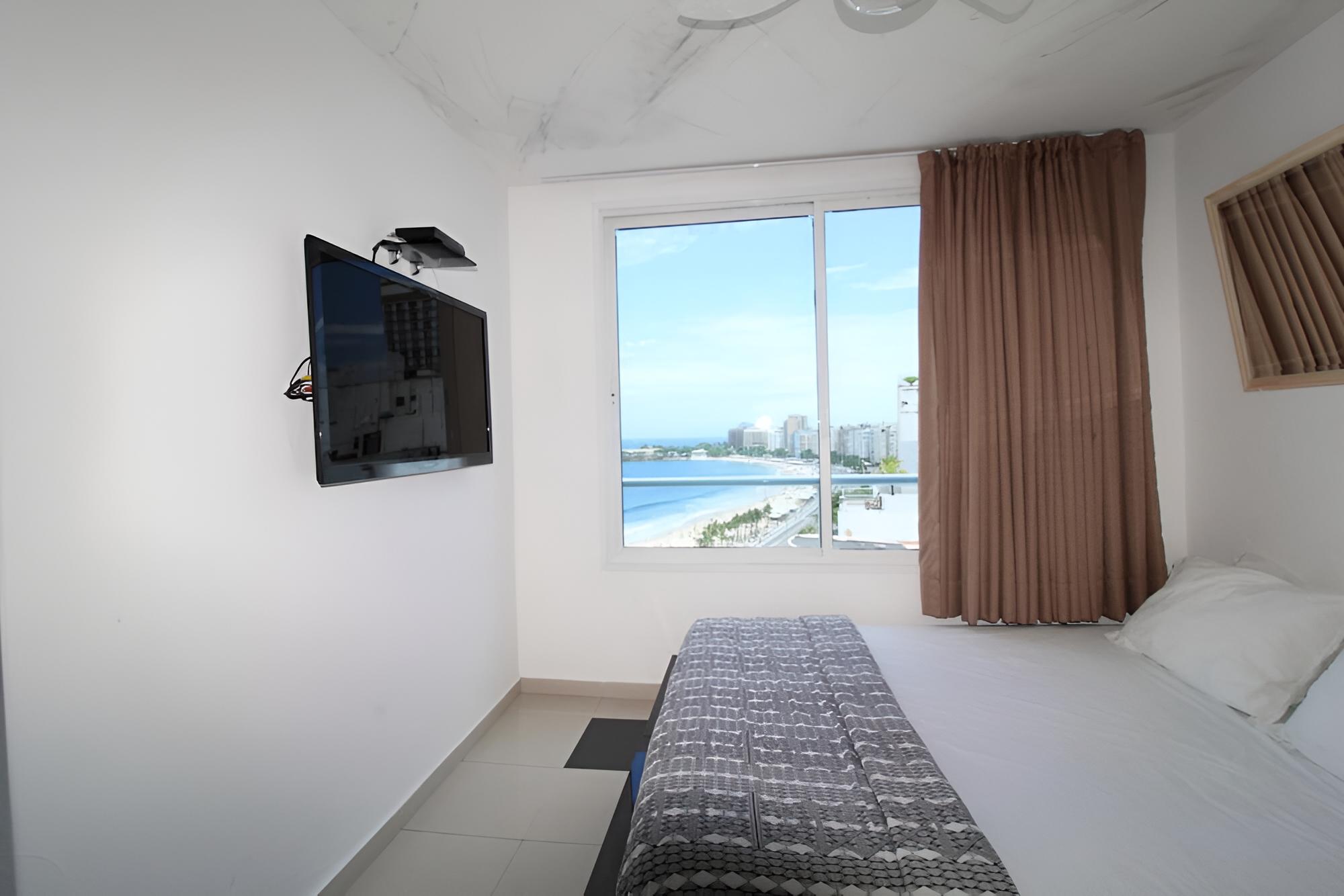 Pineapples F8 Copacabana Quiet Penthouse