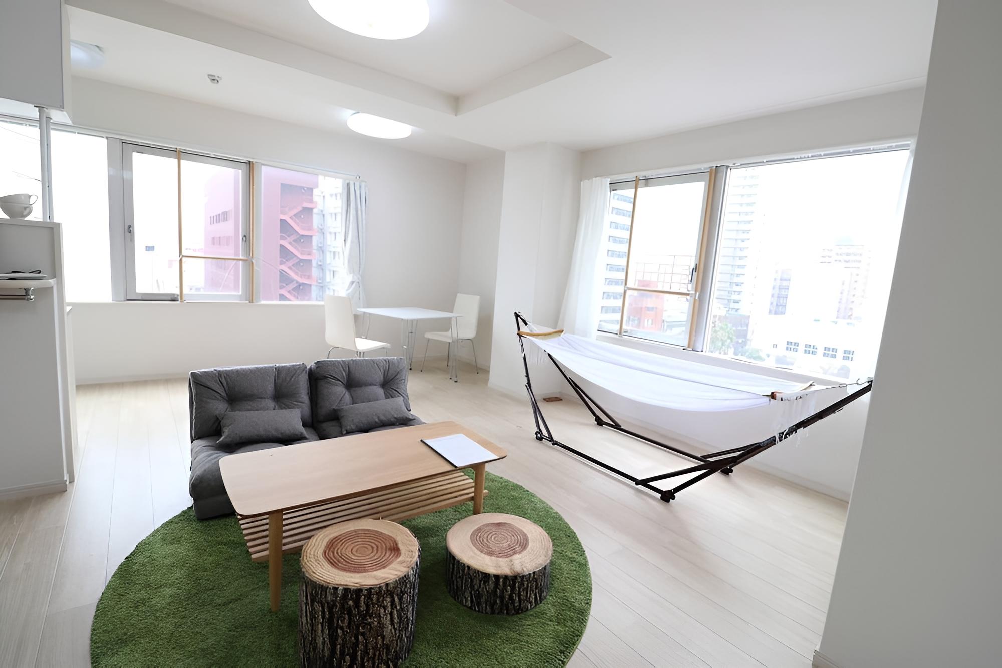 Osaka House