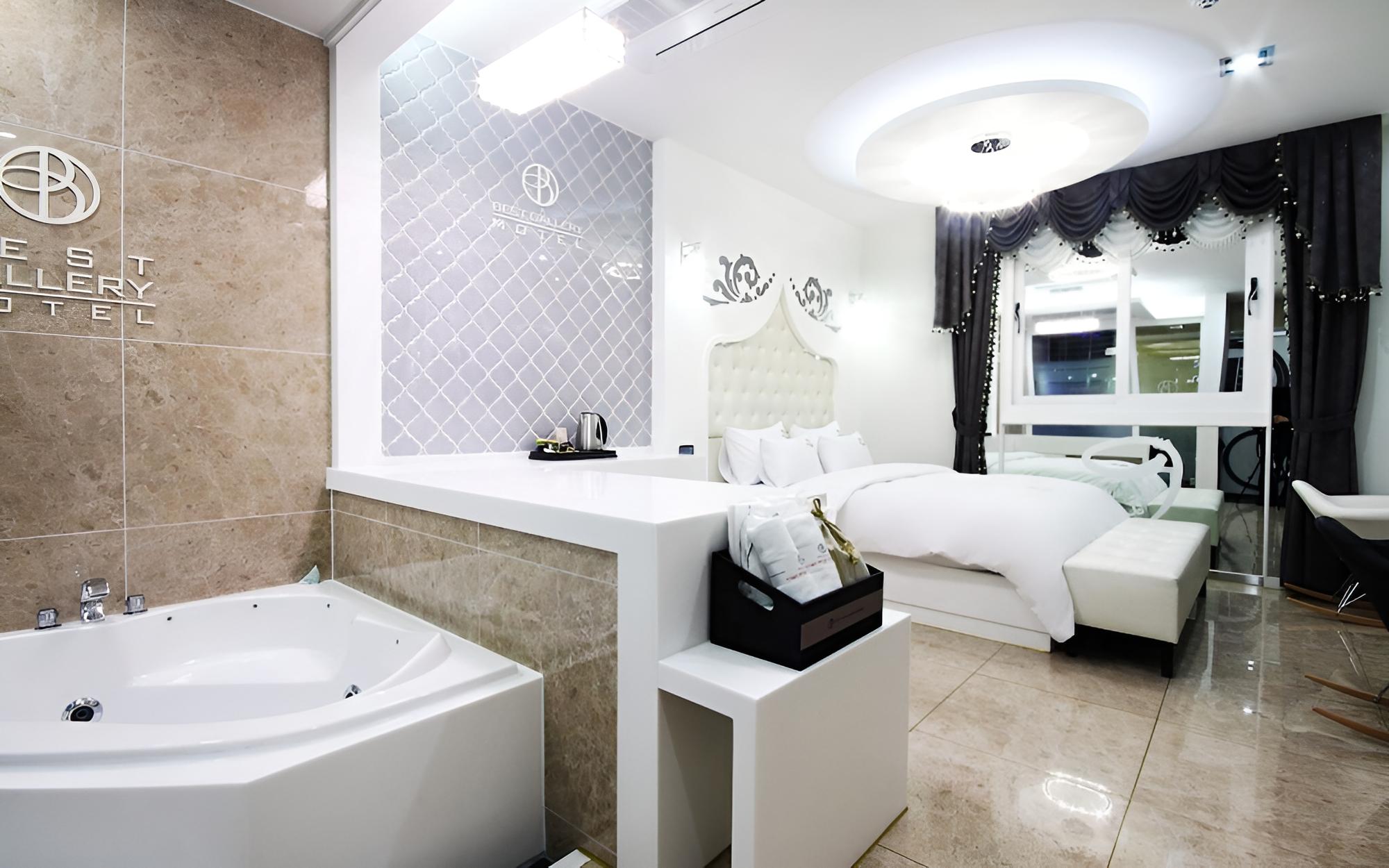 Jinju Best Gallery view 3