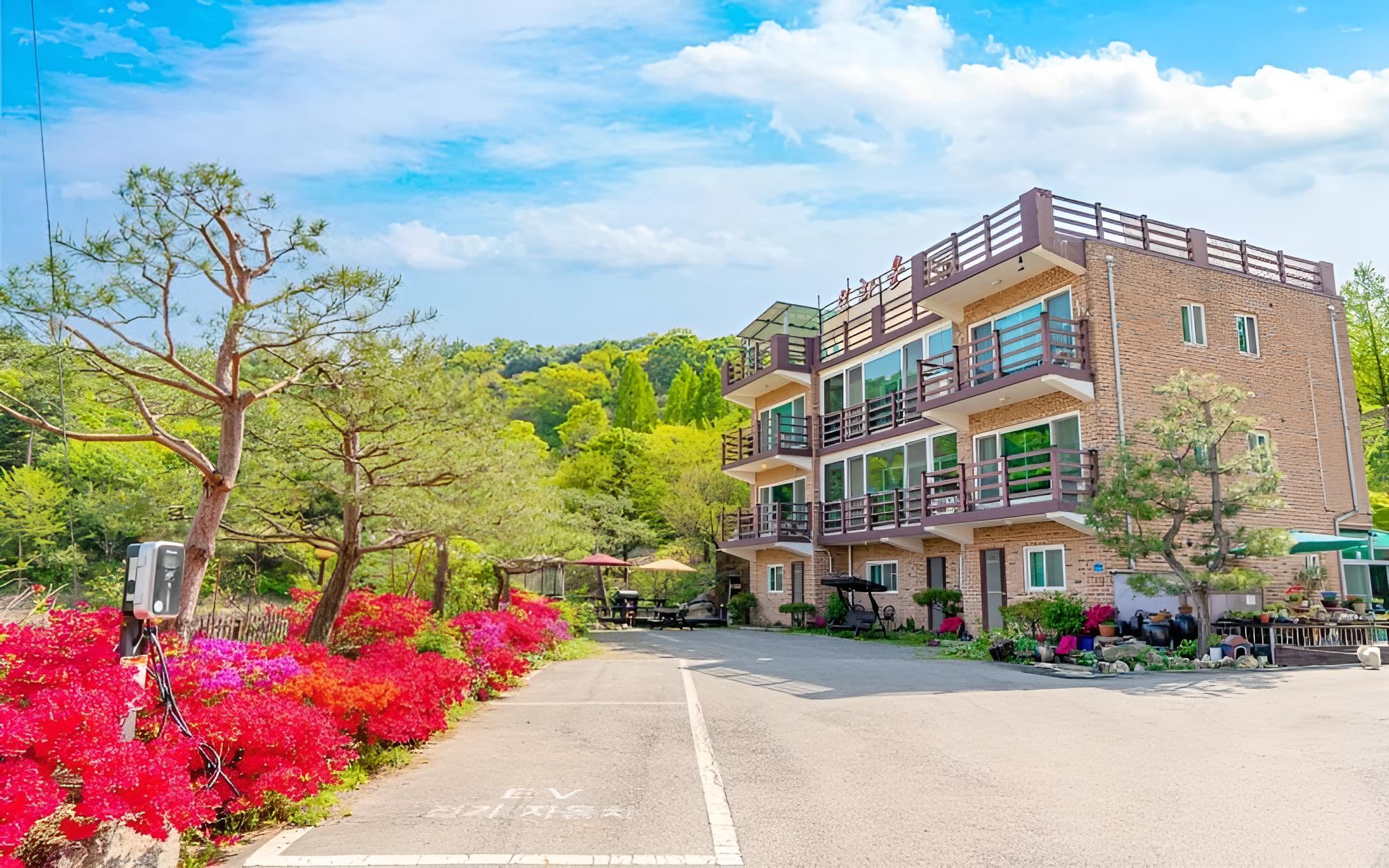 Gwangju Brownvill Pension view 4