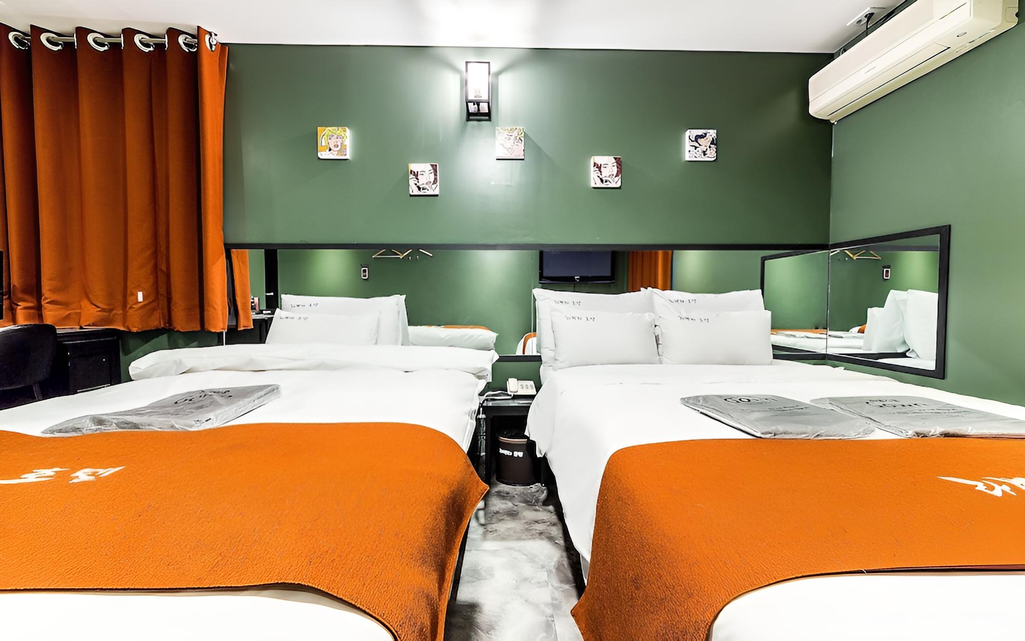 Chuncheon Hotel Lavender