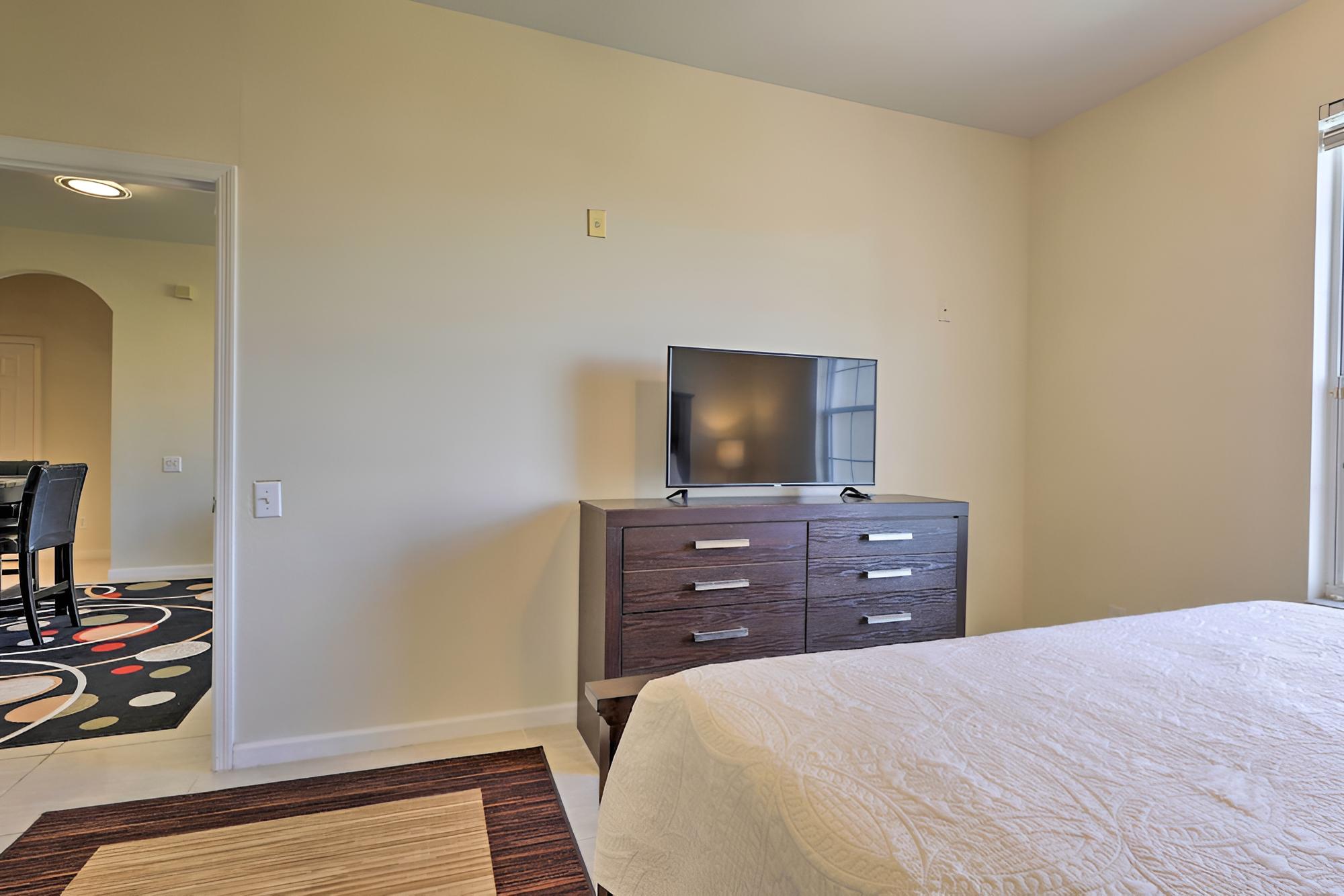 Windsor Palms Condo ~ 4 Mi to Walt Disney World!