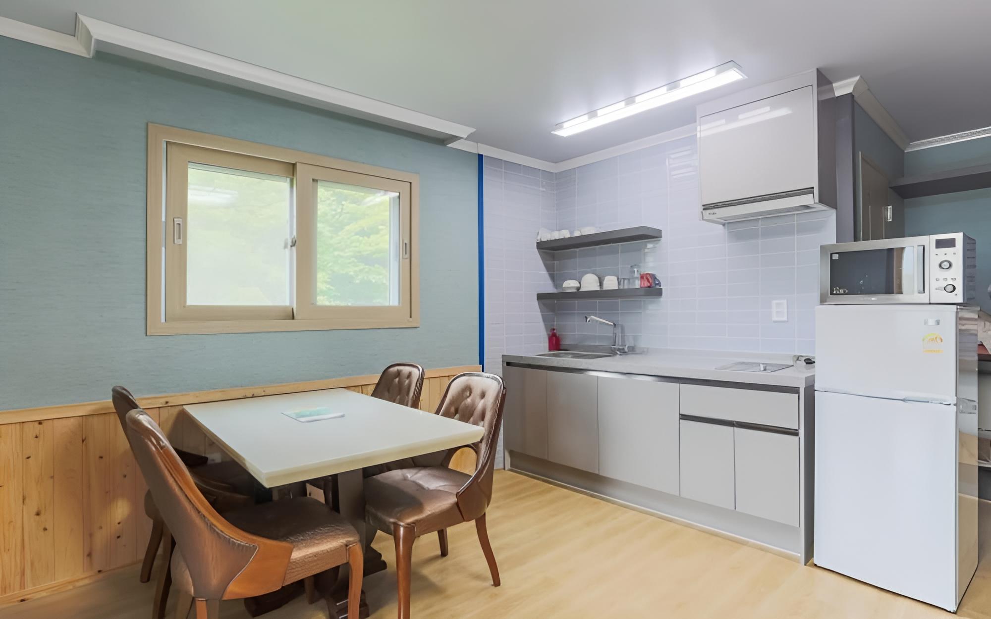 Gimhae Solar House Pension view 4