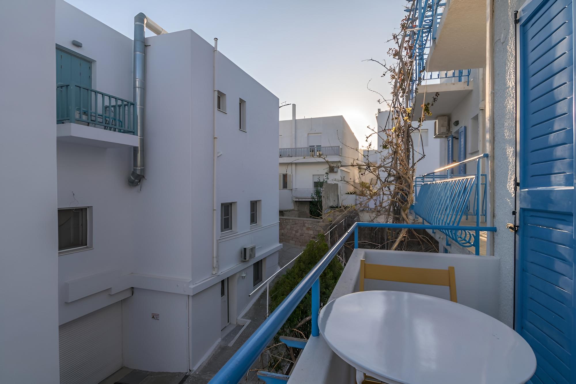 Tilemachos Rooms & Studios