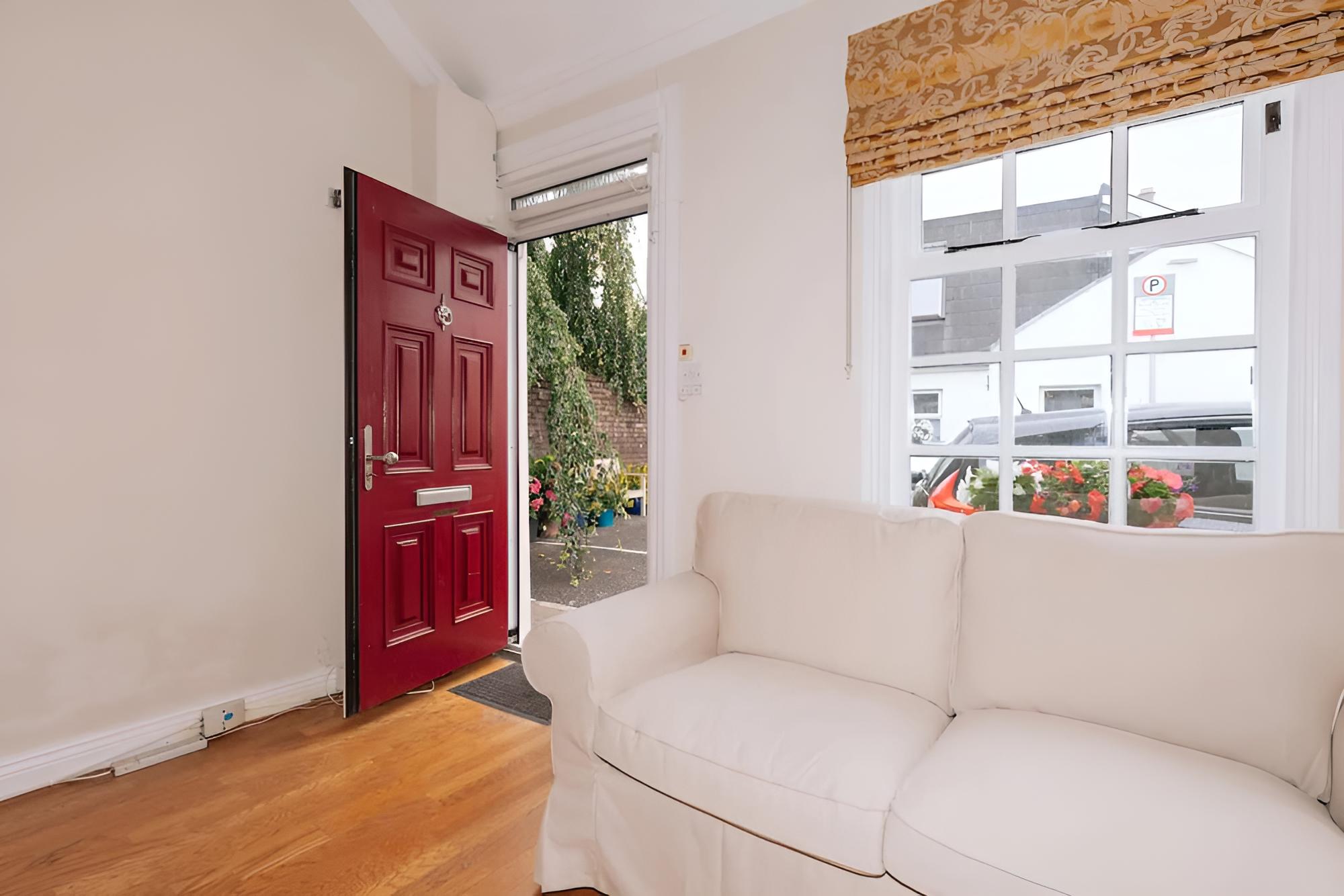 Central & Snug 1BD House - Portobello