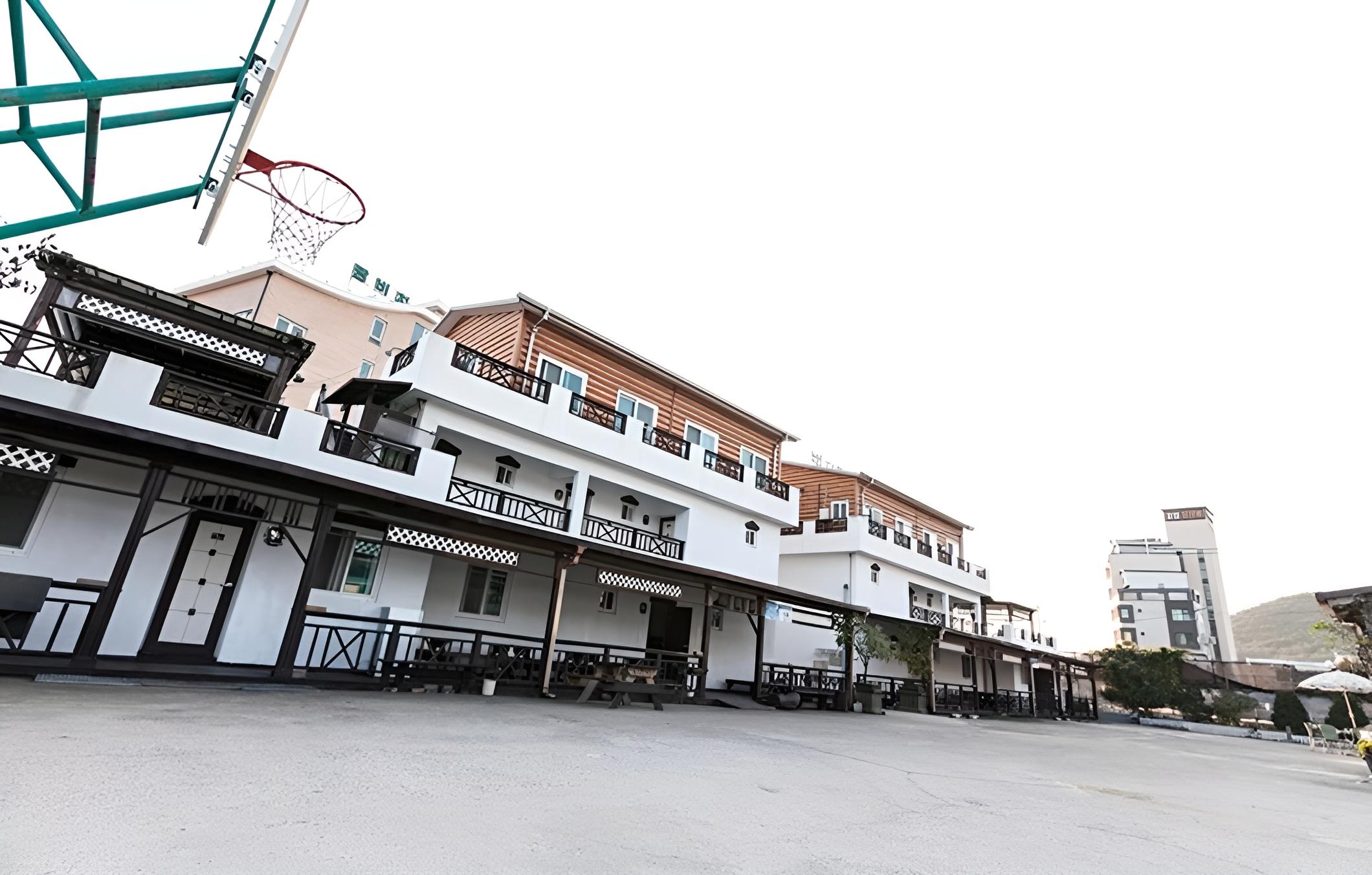 Eulwangri Byeoljari Pension