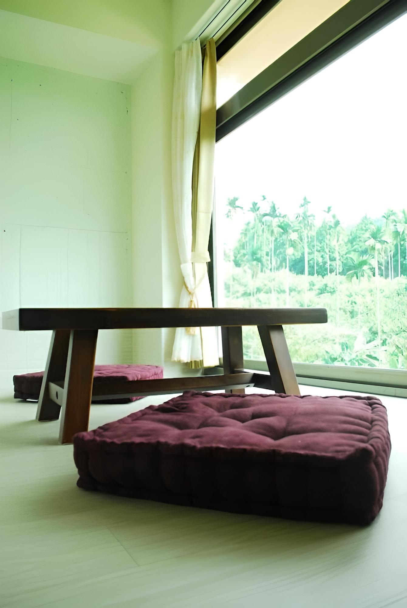 Old Five Guesthouse