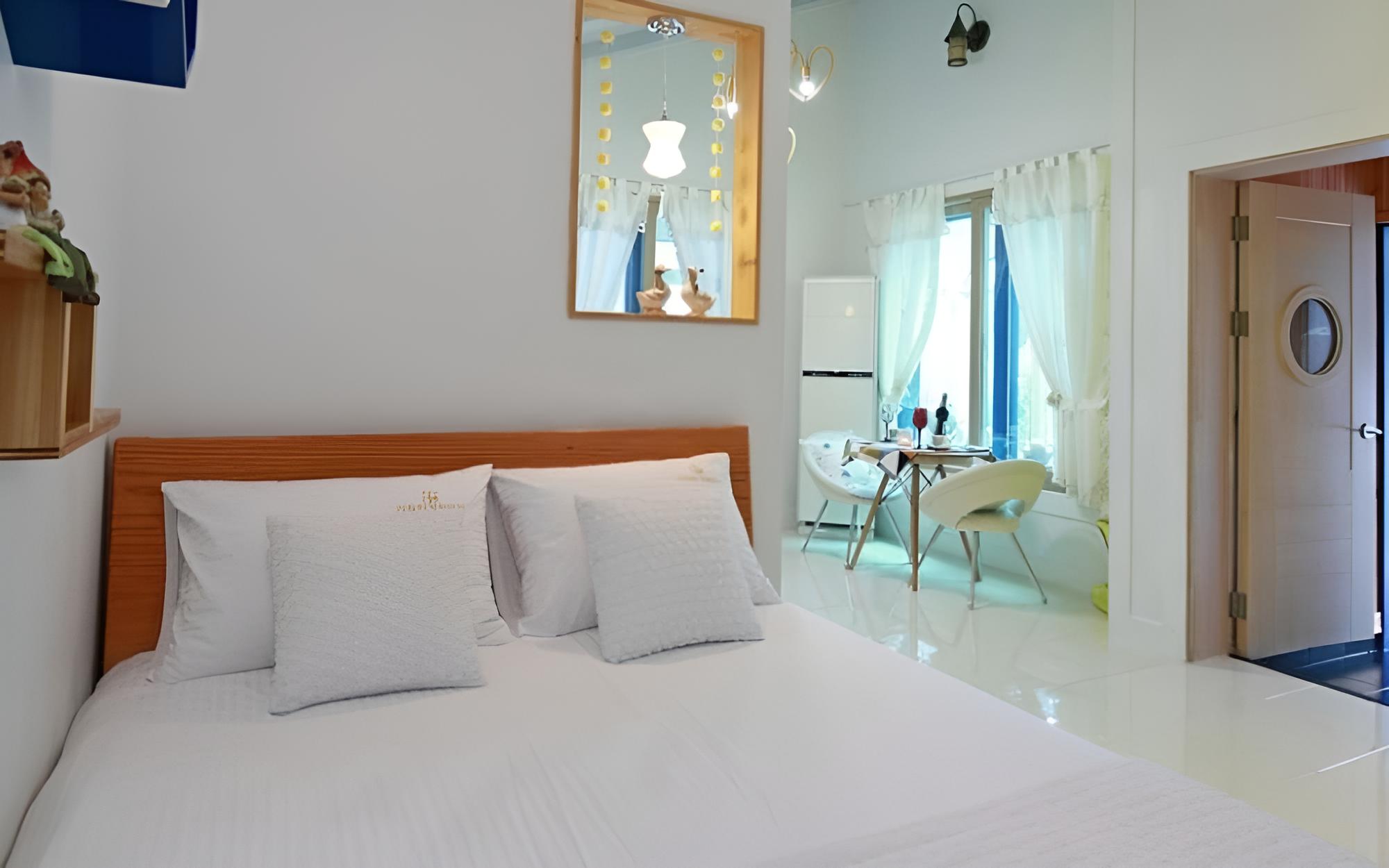 Gyeongju Full Garden Pension