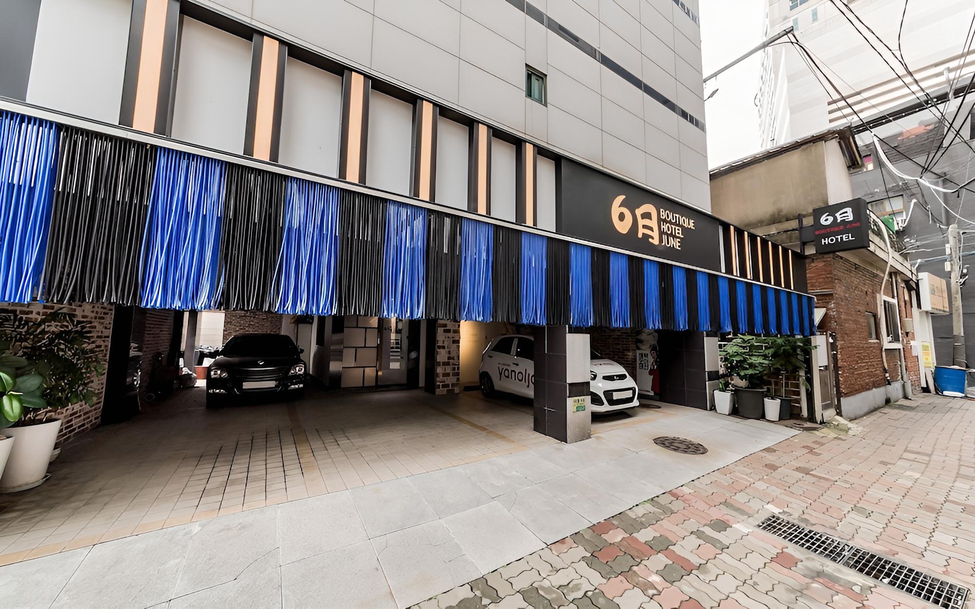 Cheonho Hotel June