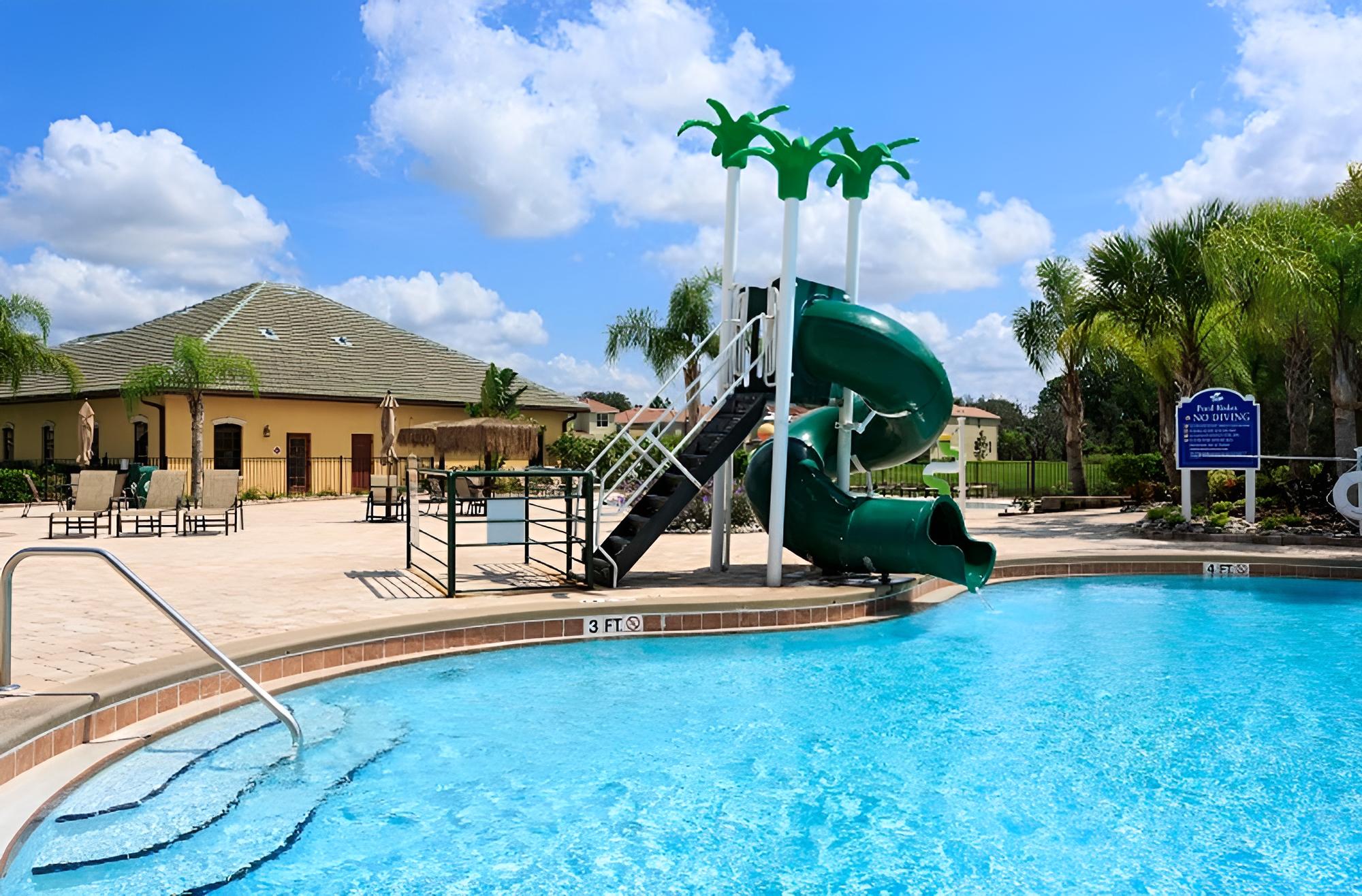 Paradise Palms 2933