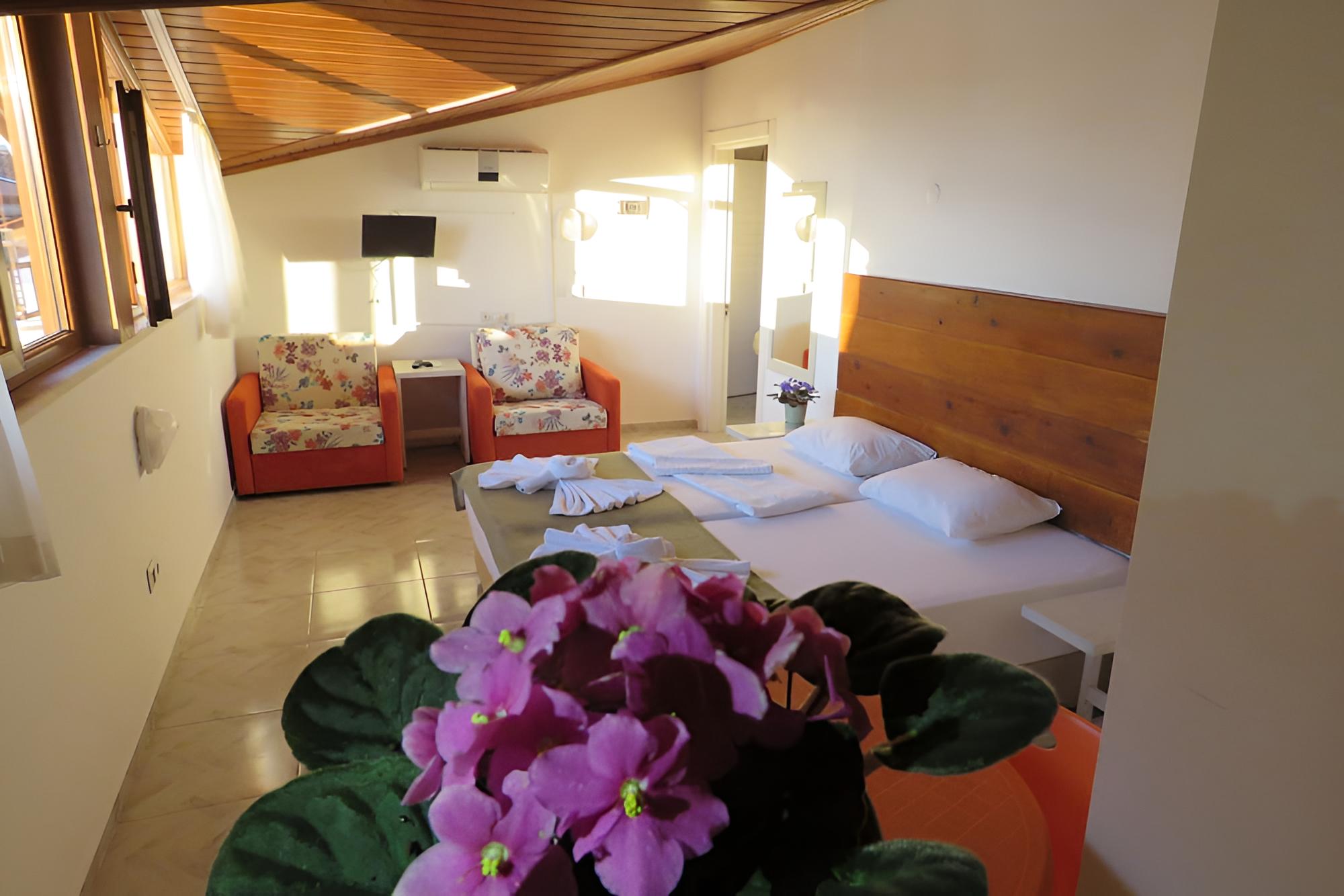 Cumba Apart view 2