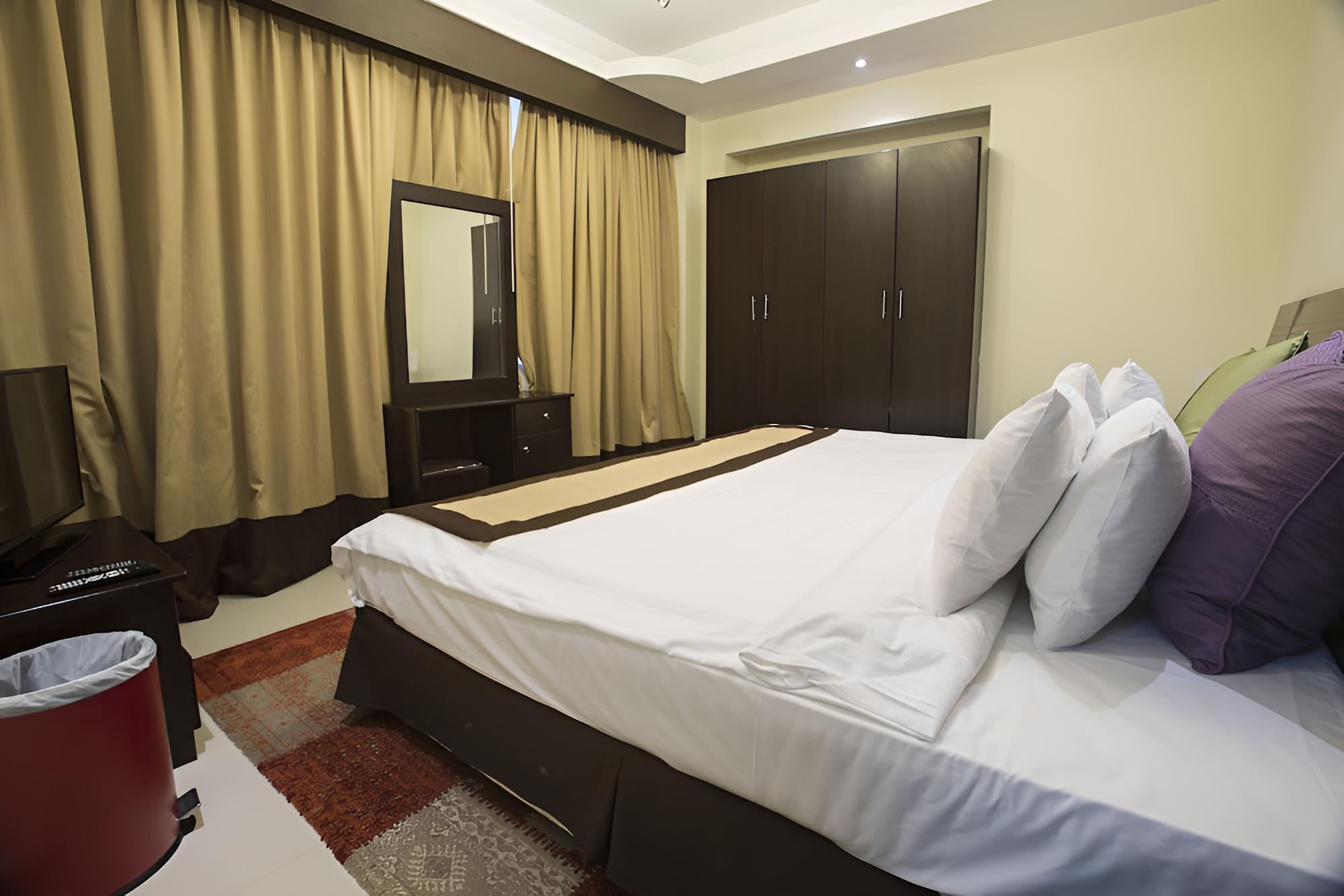 Travellers Hotel Apartment