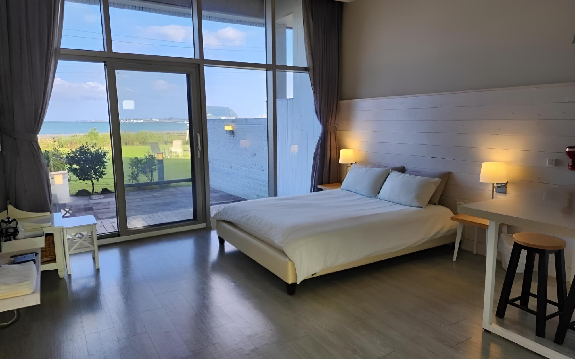 Jeju Rumine Pension