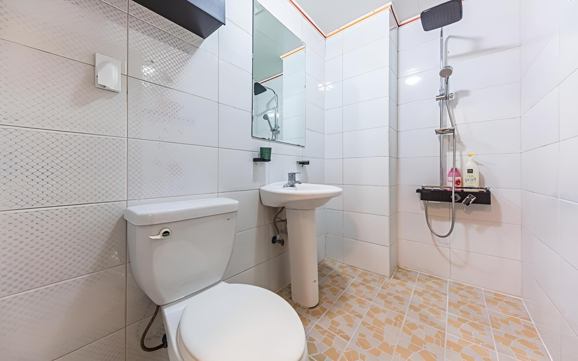Geojedo Between the Sky and Sea Pension