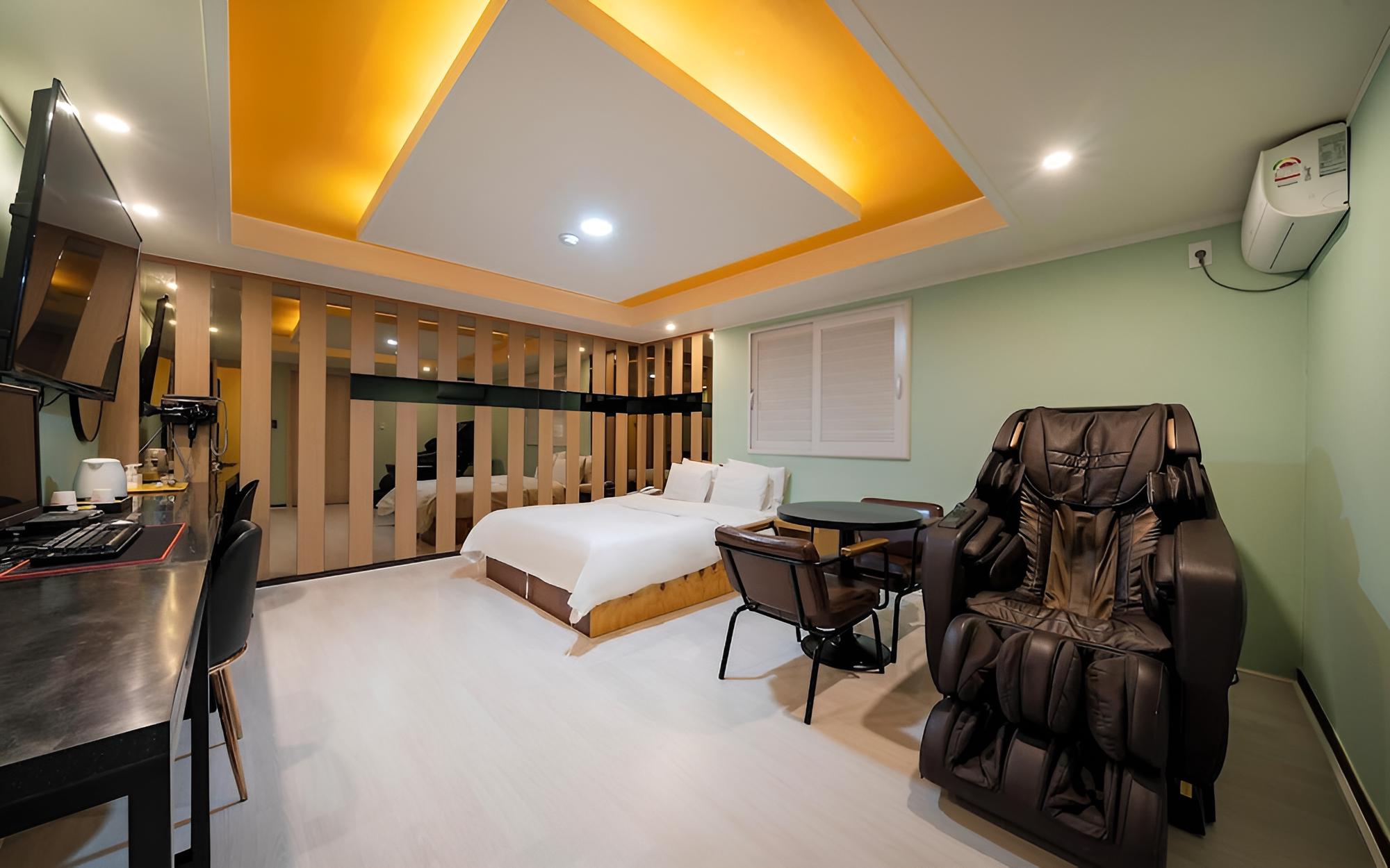 Hotel Waikei Suwon view 4