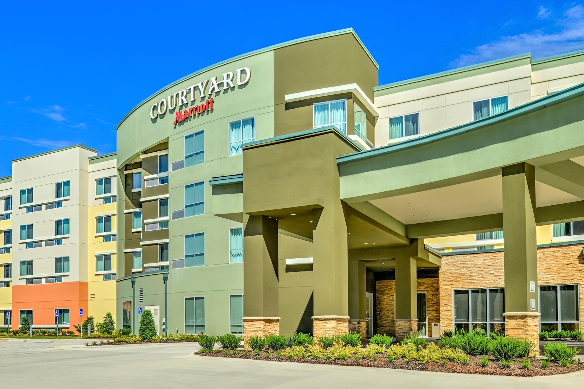 Lake Charles Vacations - Courtyard by Marriott Lake Charles - Property Image 1
