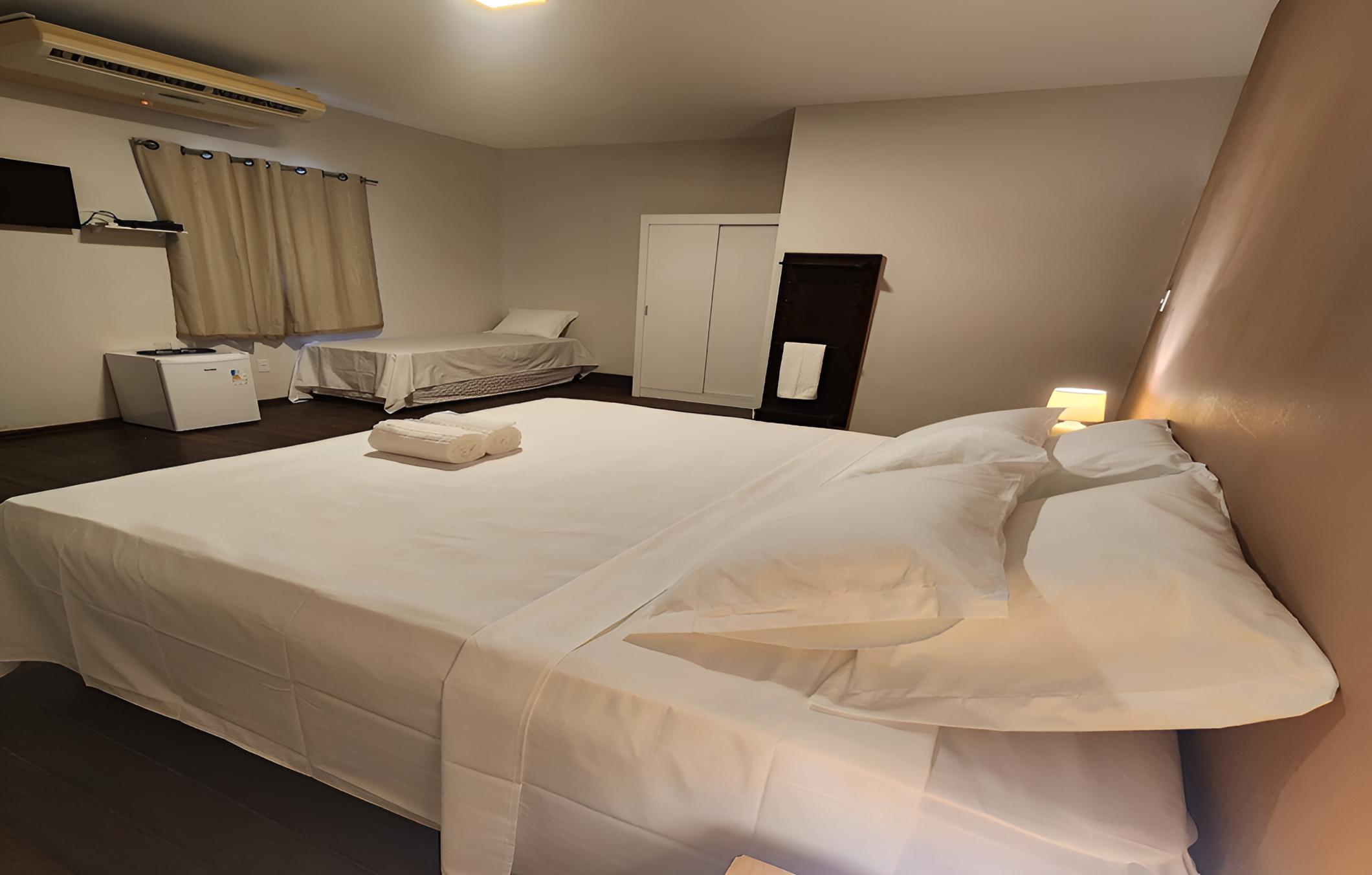 CASA IMPERIAL HOTEL E POUSADA