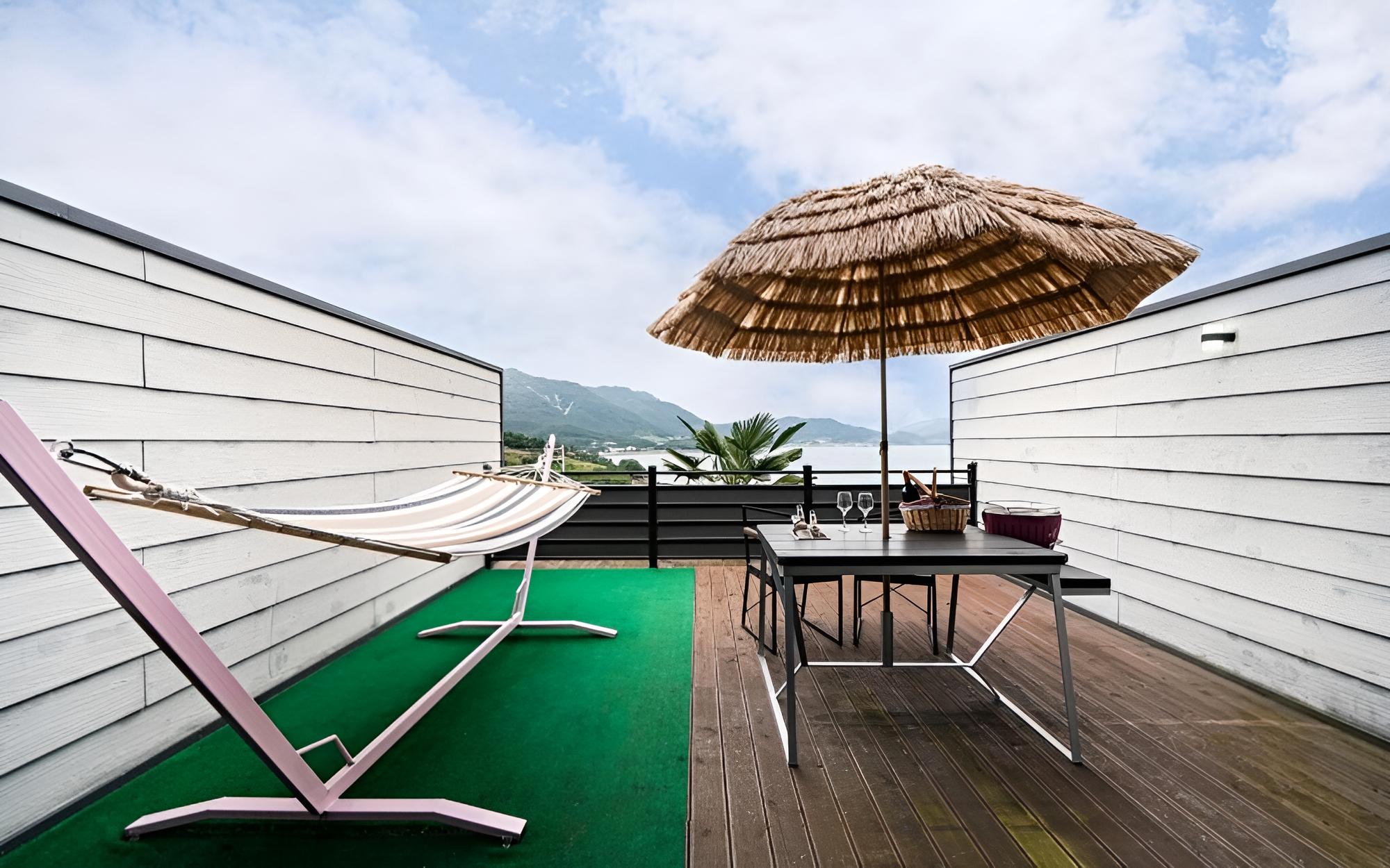 Namhae Morakano Pension