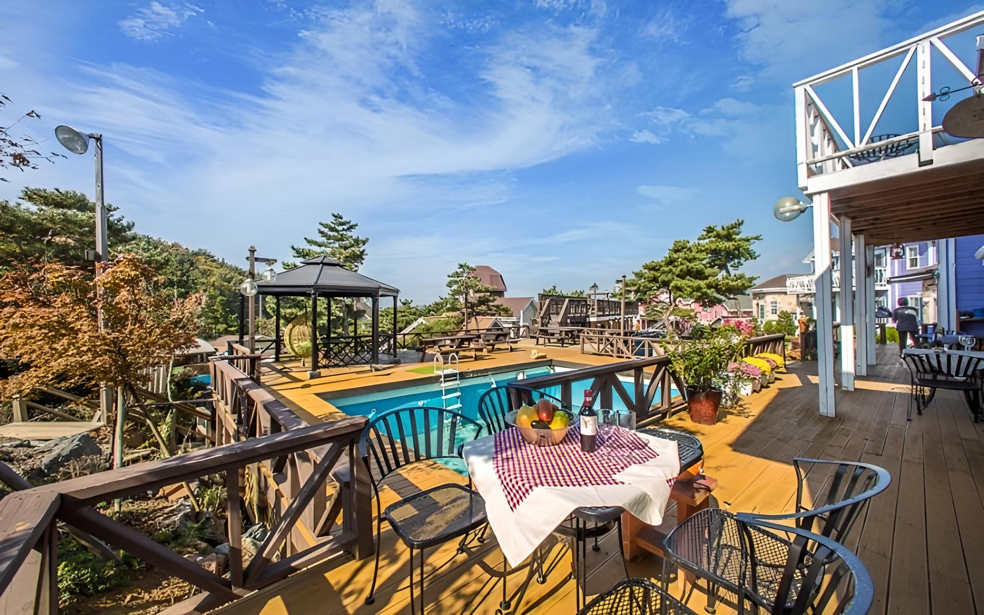 Seonjedo Iris Pension view 4