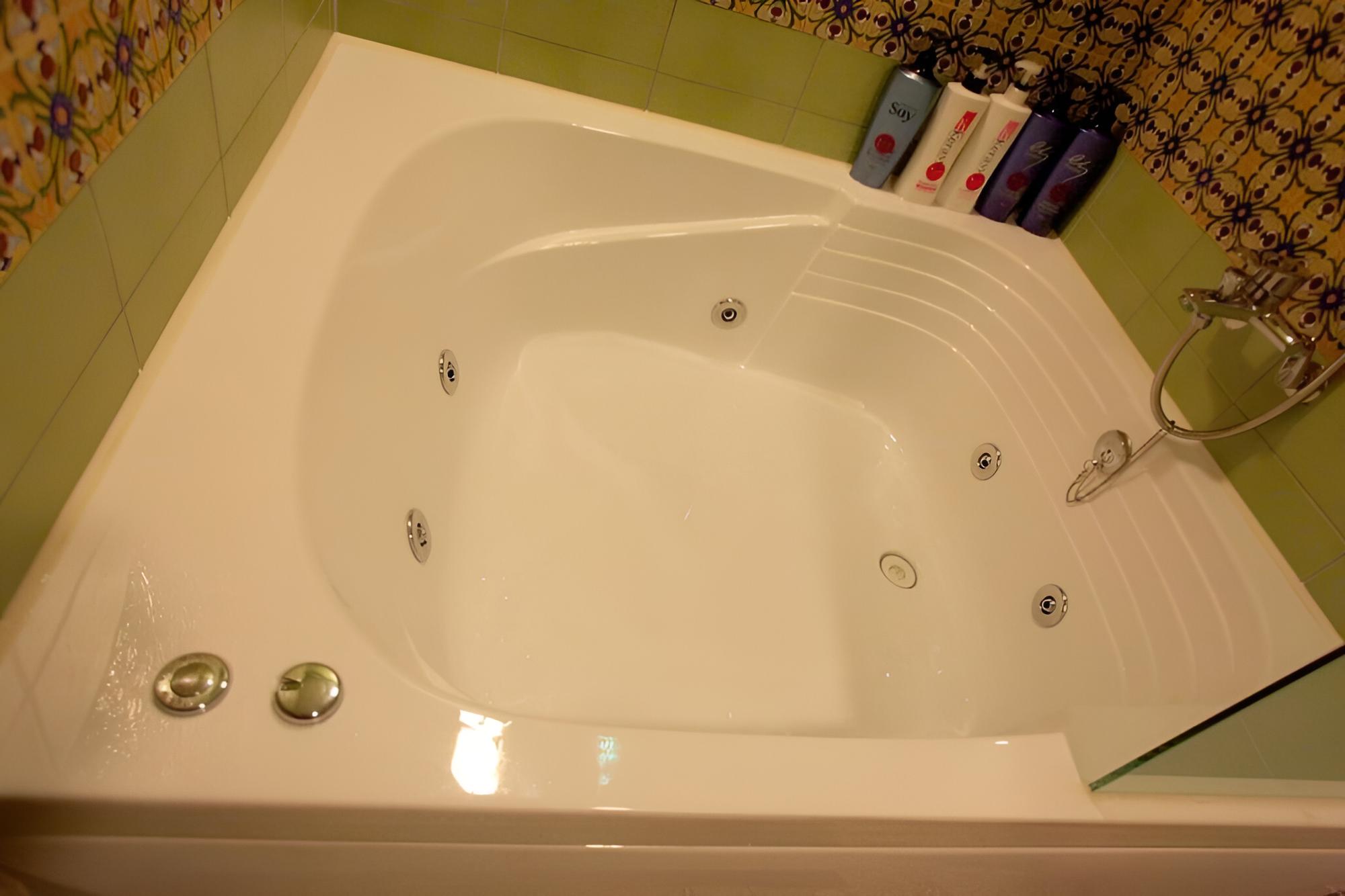 Photo 13