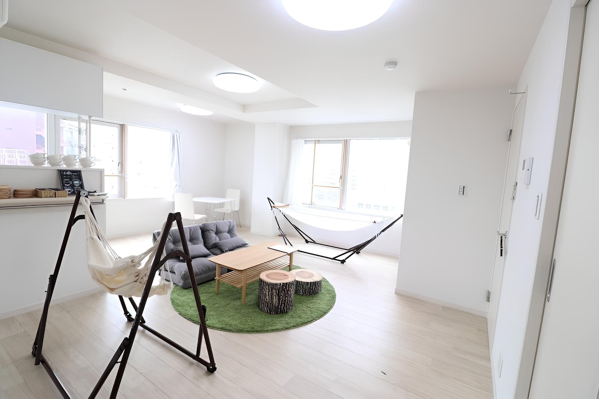 Osaka House