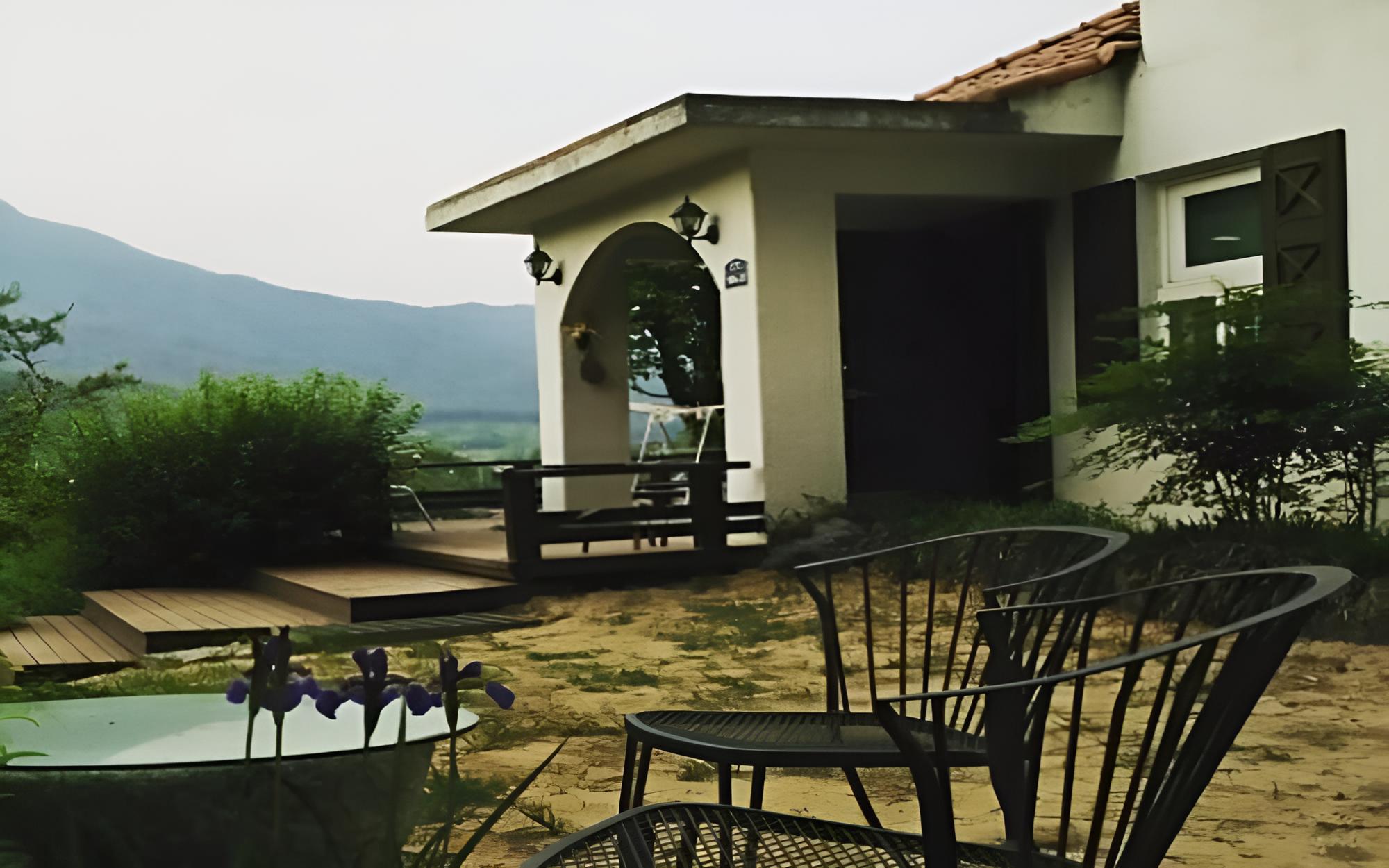 Olive Wanju Pension view 4