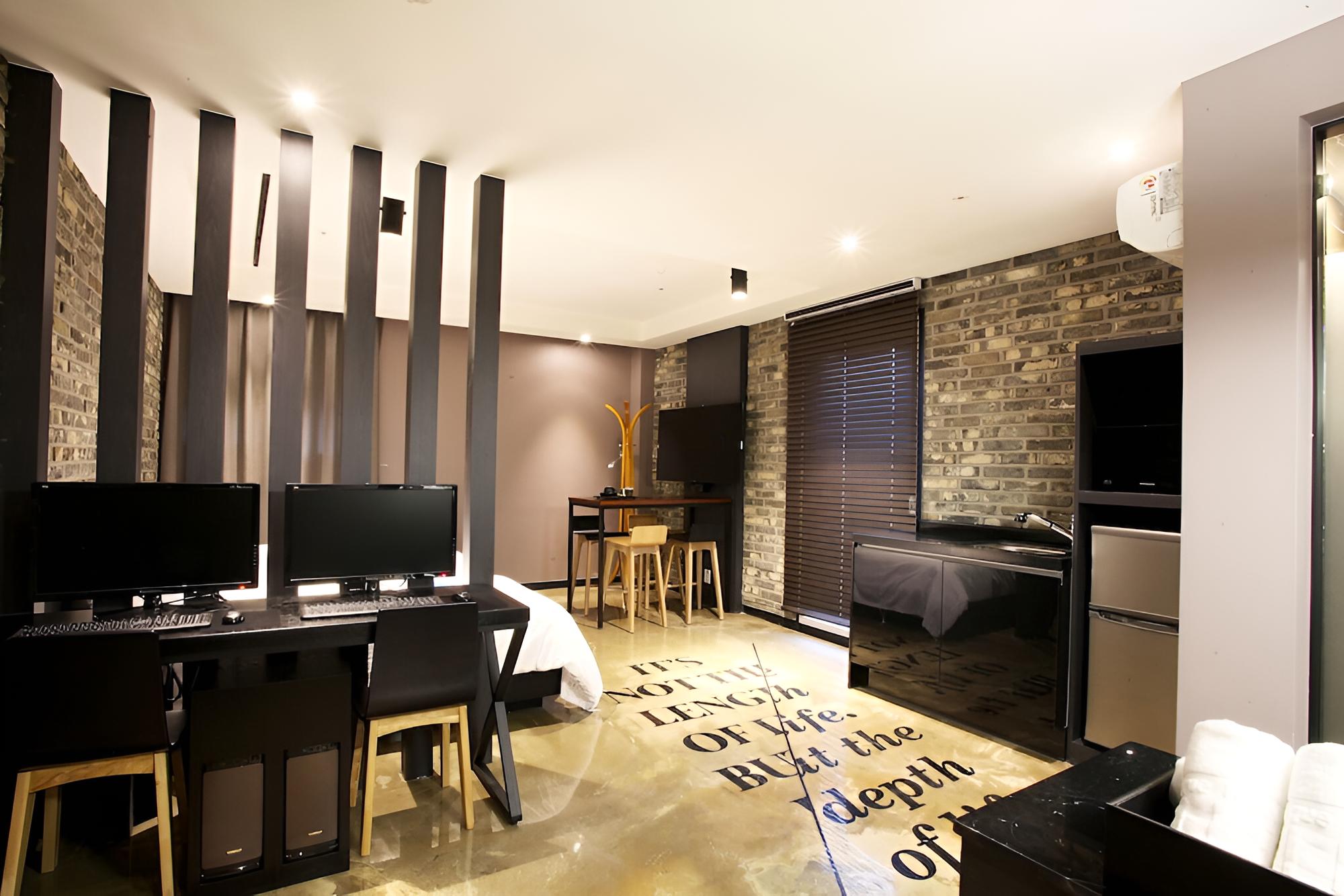 Ansan Boutique Hotel Reniel