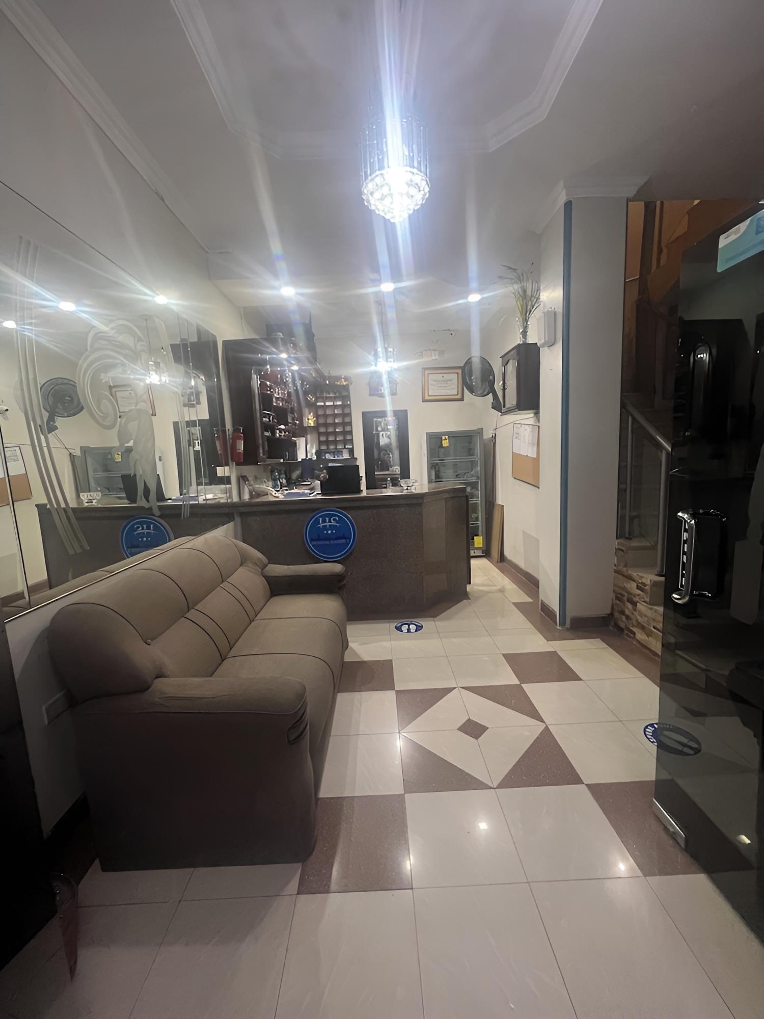 Hostal Savoy 2