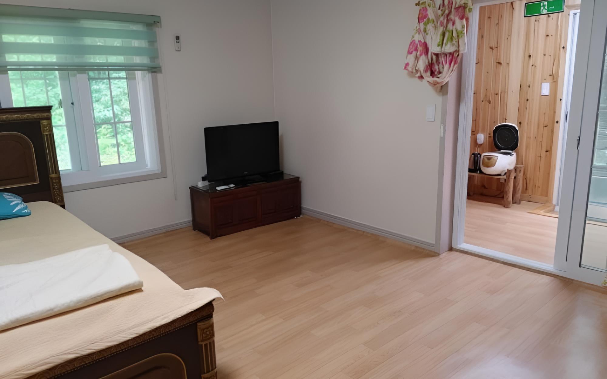 Yangsan Dainchon Pension view 3