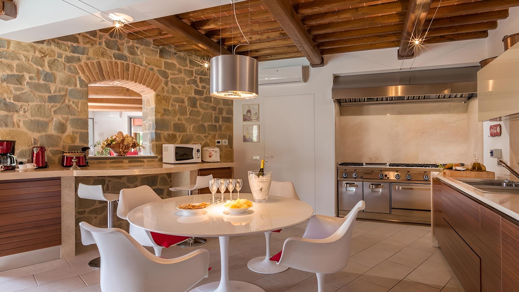 Photo 42