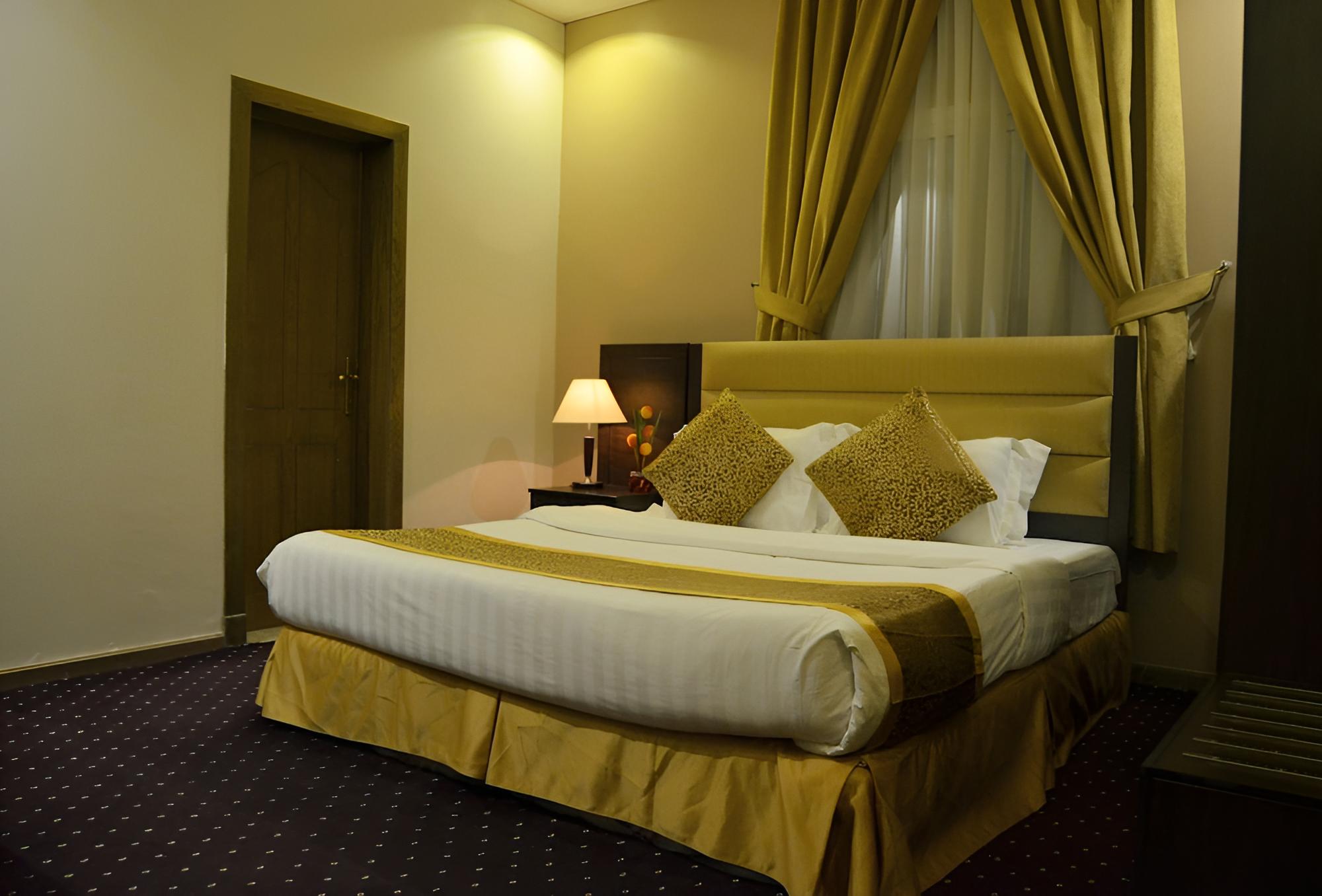 Silverton Hotel Suites