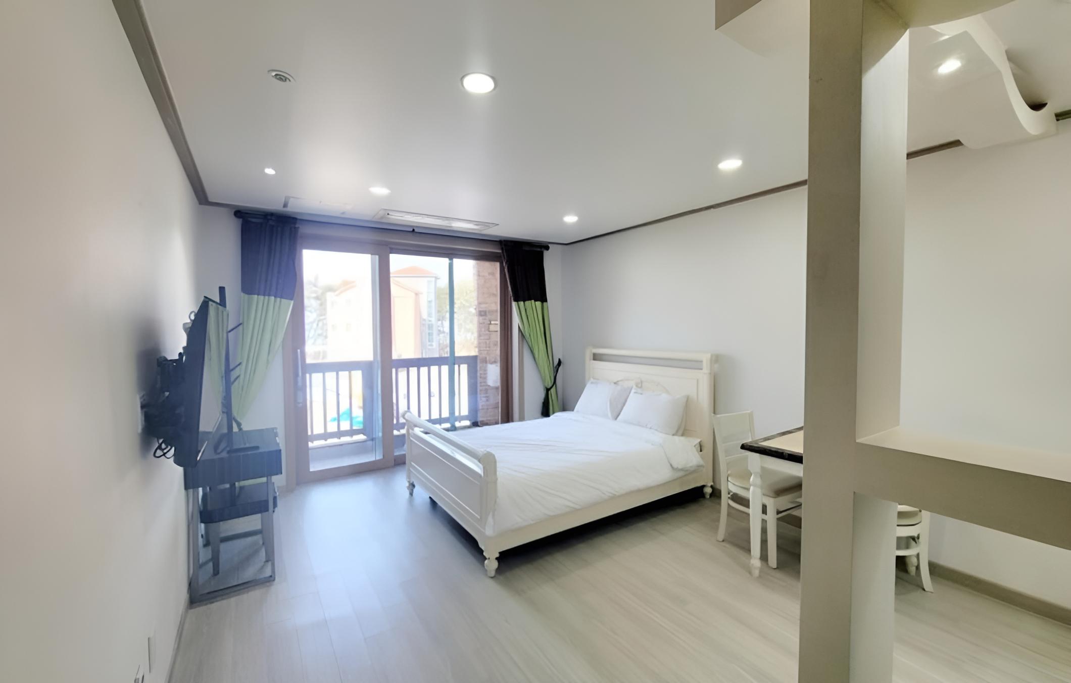 Taean Golden Wave Pension
