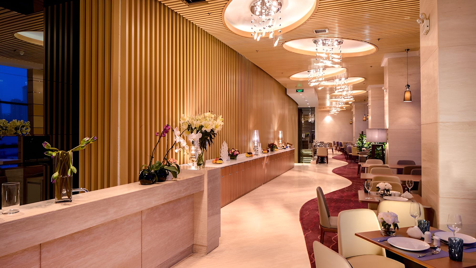 Oak Chateau Dalian